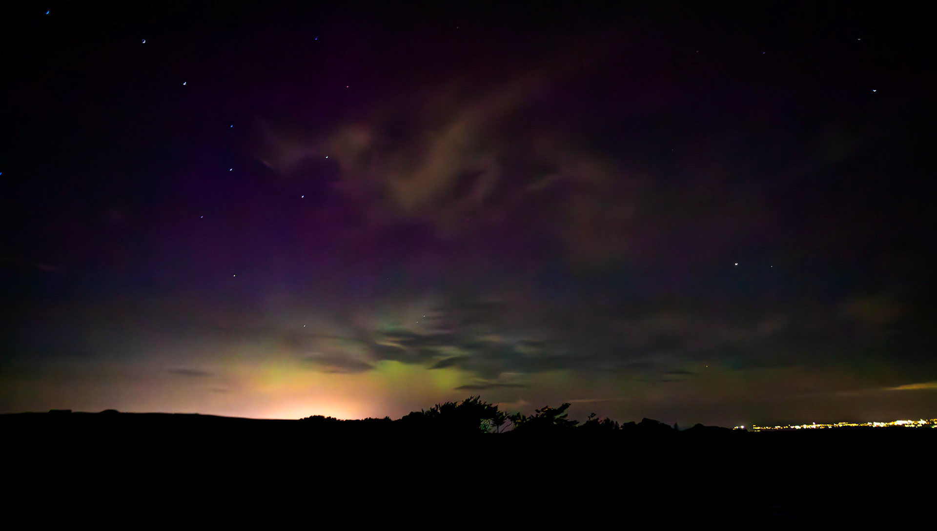 Aurora borealis (Northern Lights) from the Bathgate Hills 12 August 2024