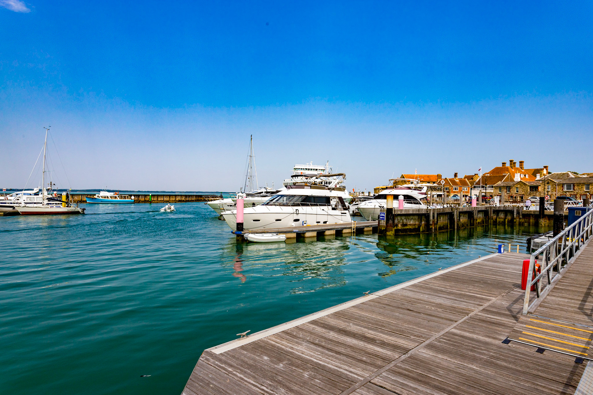 Yarmouth IOW 19  July 2022