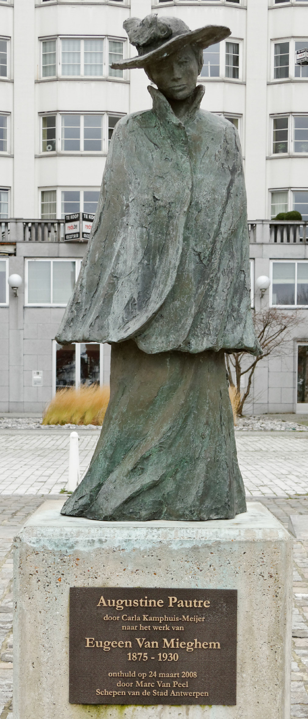 AntwerpPlease see my other Photographs at: http://www.jamespdeans.co.uk/