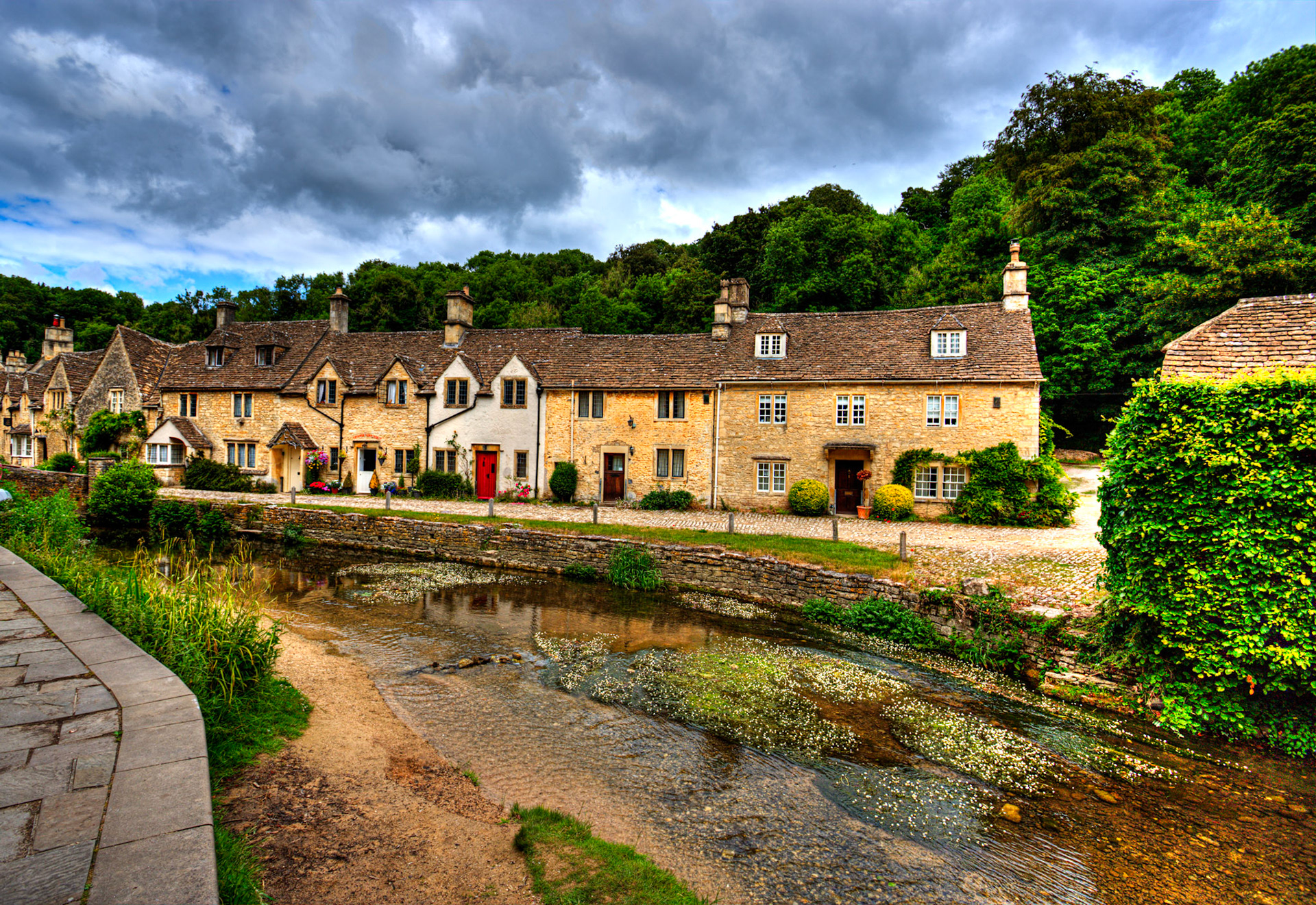 Castle Combe 20 June 2023