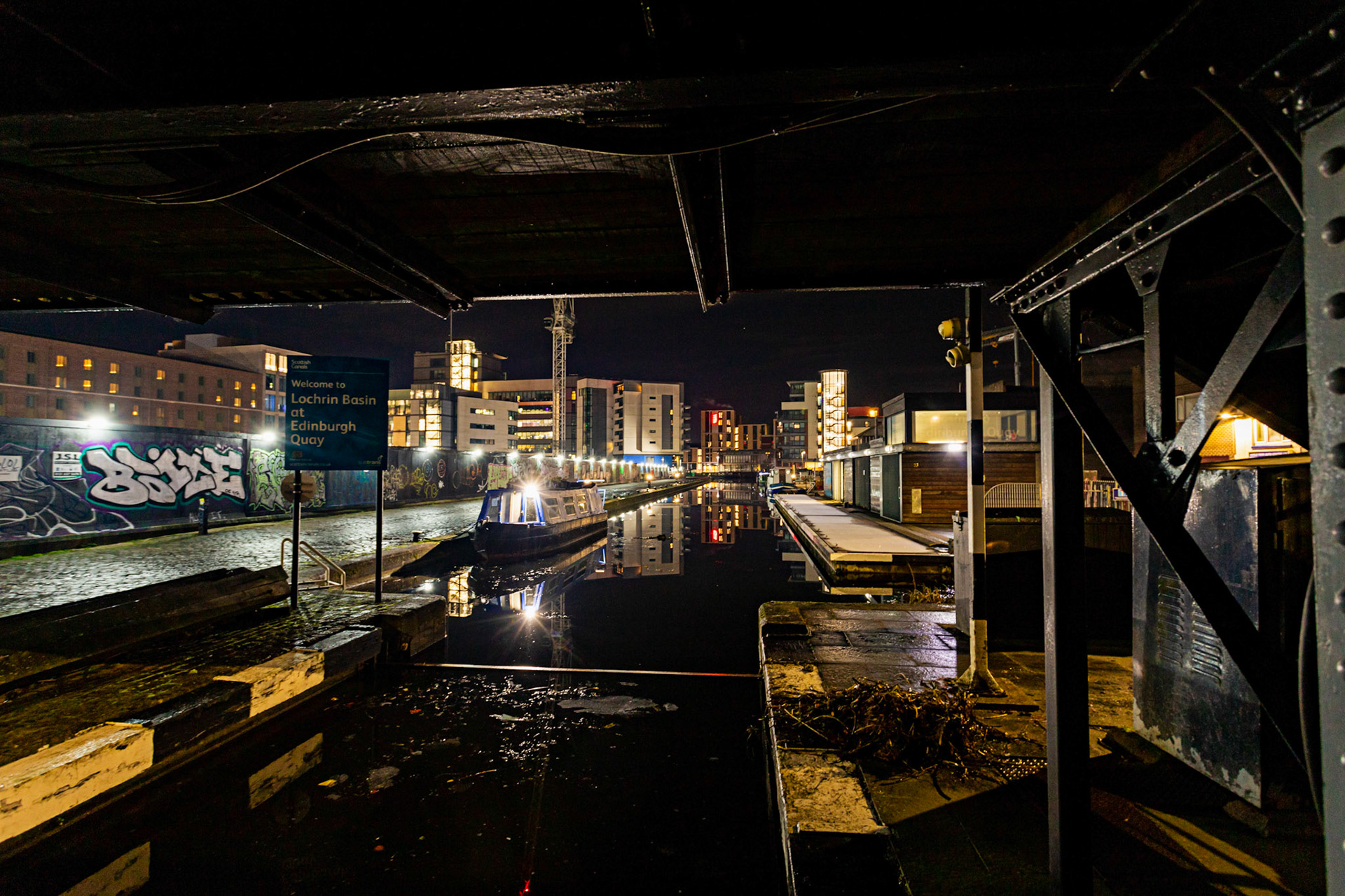 Union Canal at Leamington Lift Bridge Edinburgh 29 Nov 2022
