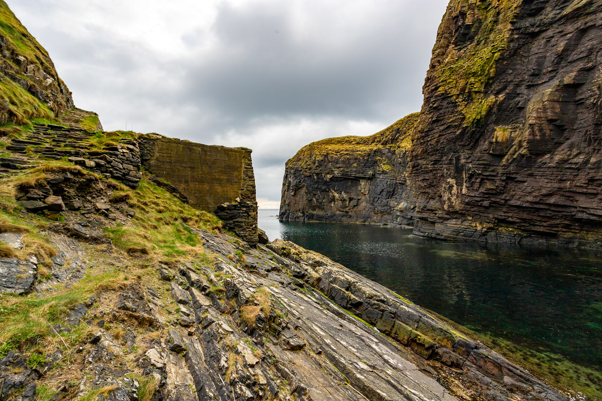 Whaligoe Harbour &amp; Steps