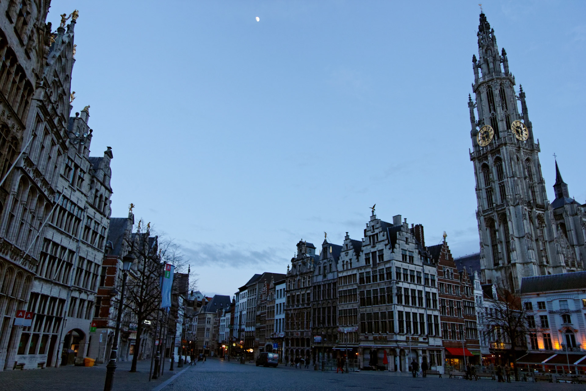 AntwerpPlease see my other Photographs at: http://www.jamespdeans.co.uk/