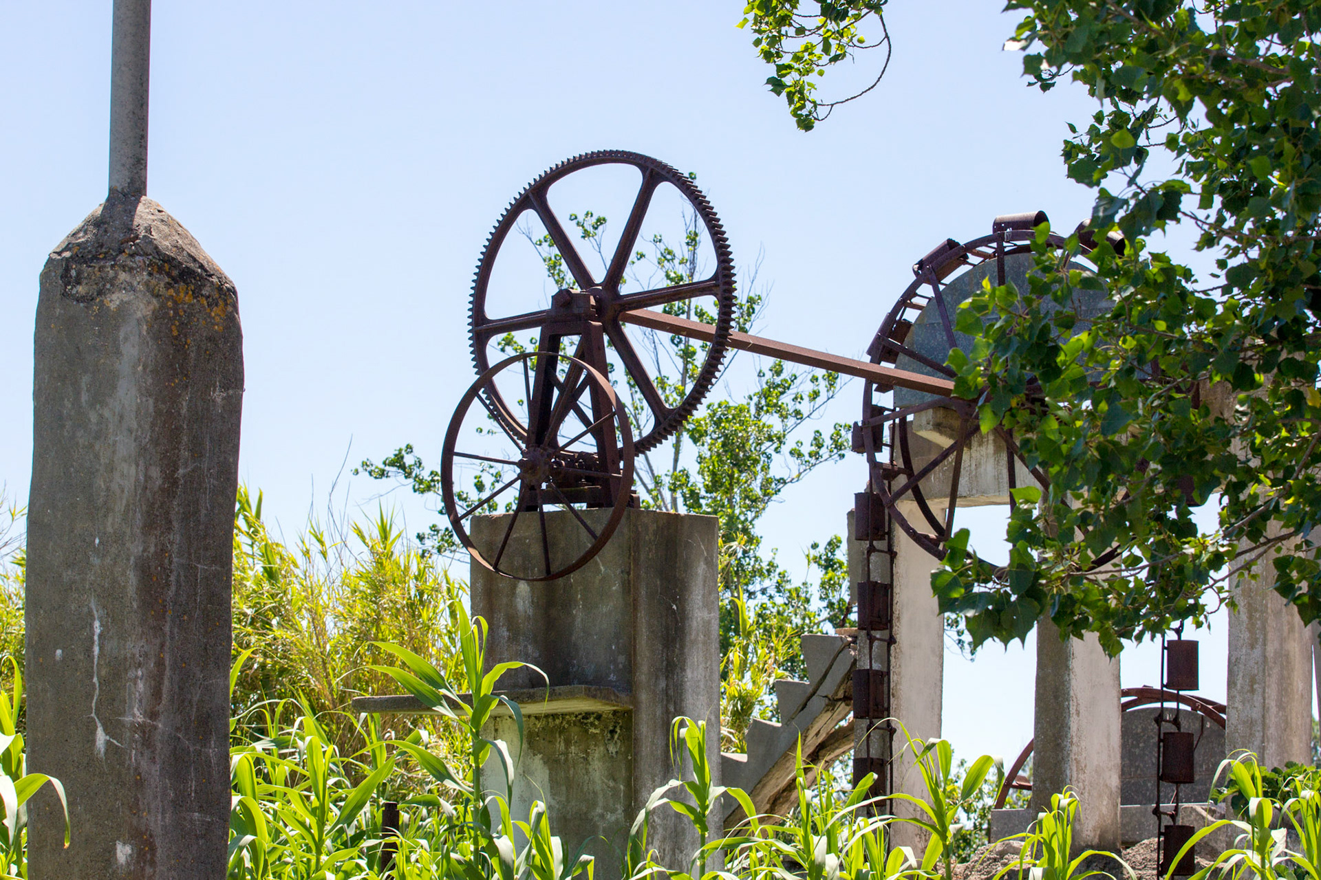 A Noria - a device for raising water from a well to a distibution tank for irrigation.Please see my Photographs of Portugal at: http://www.jamespdeans.co.uk/p116503744