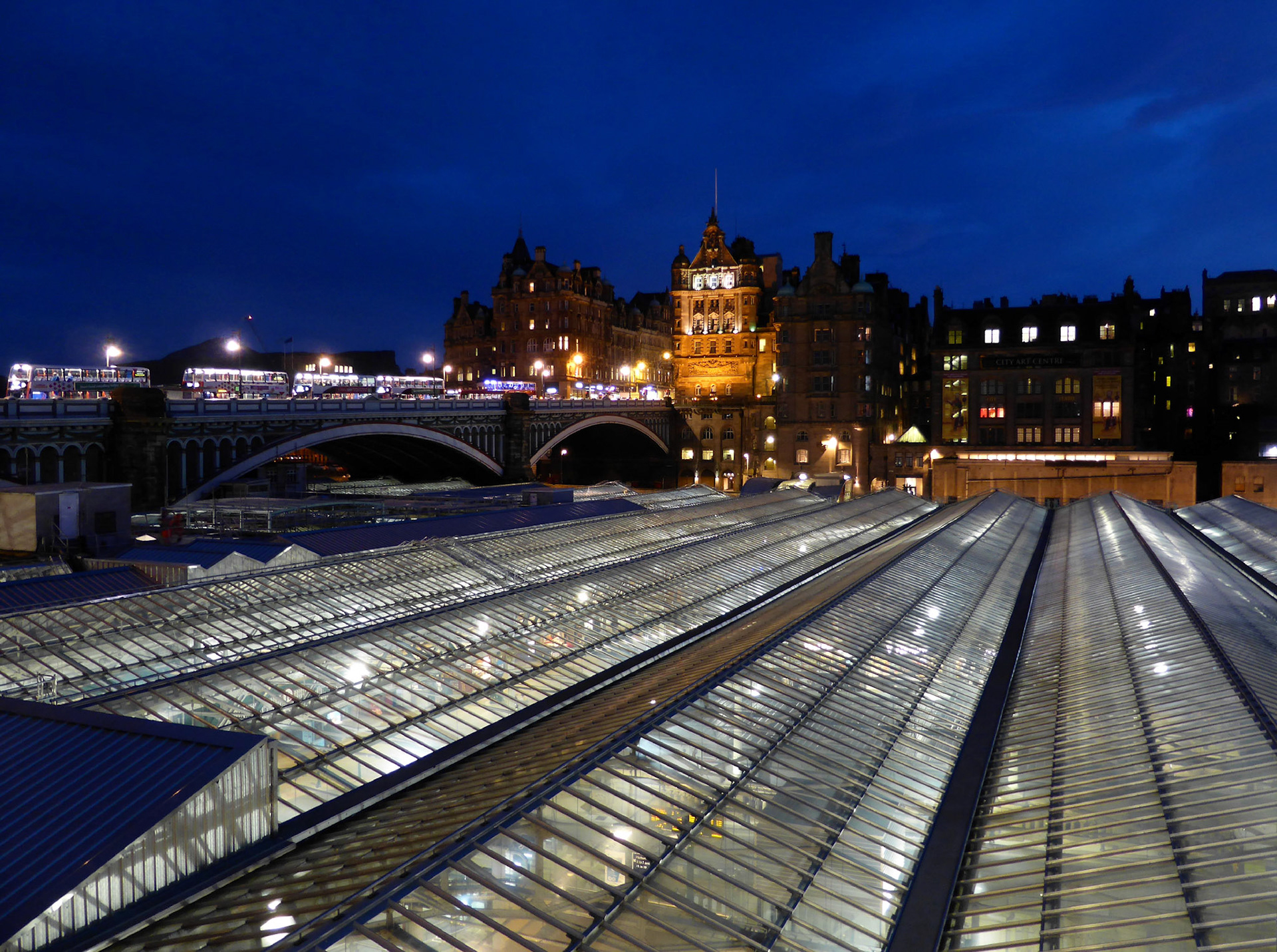 Waverley Railway Station - new Roof