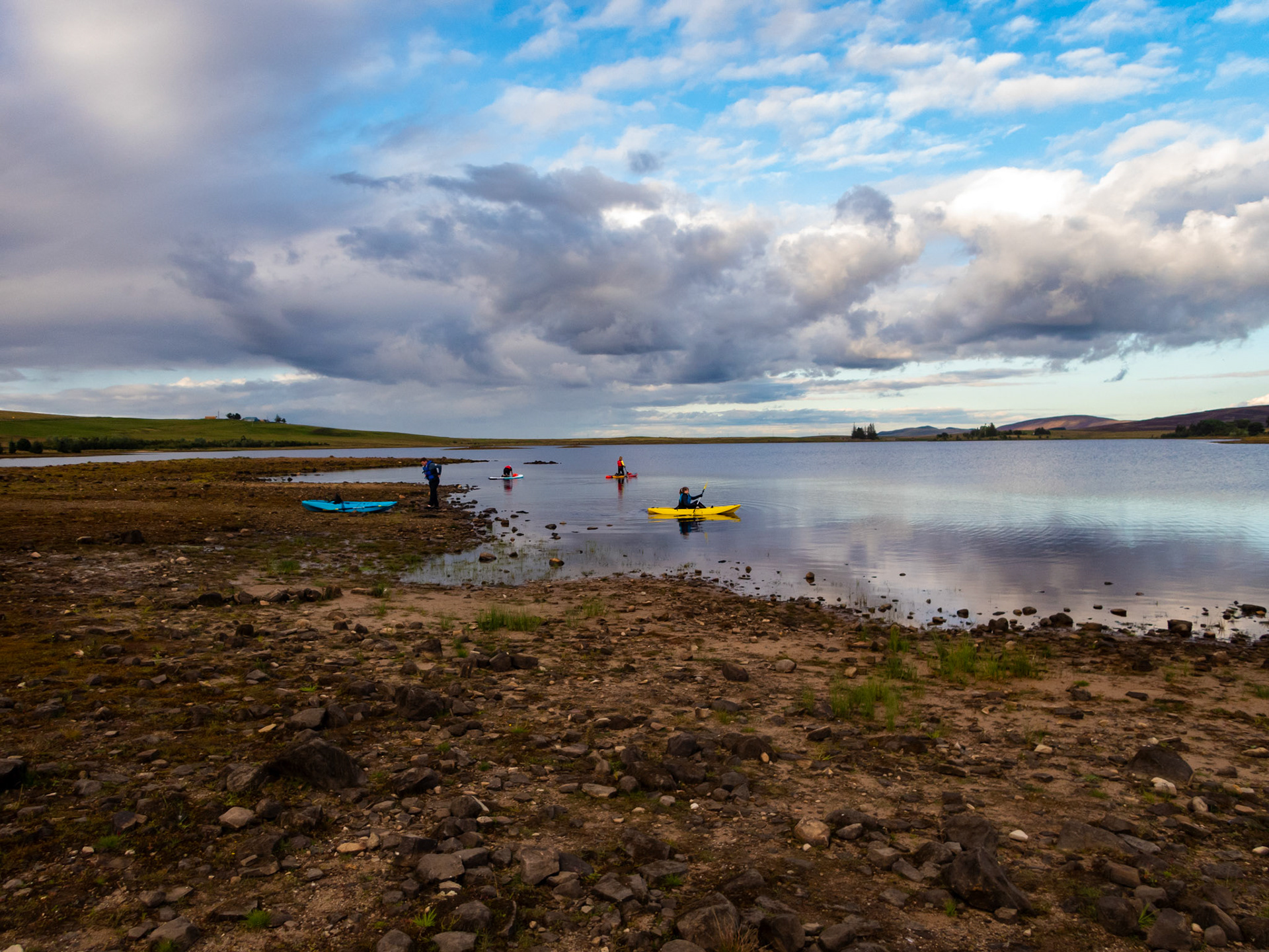 Harperrig Reservoir 30 August 2023