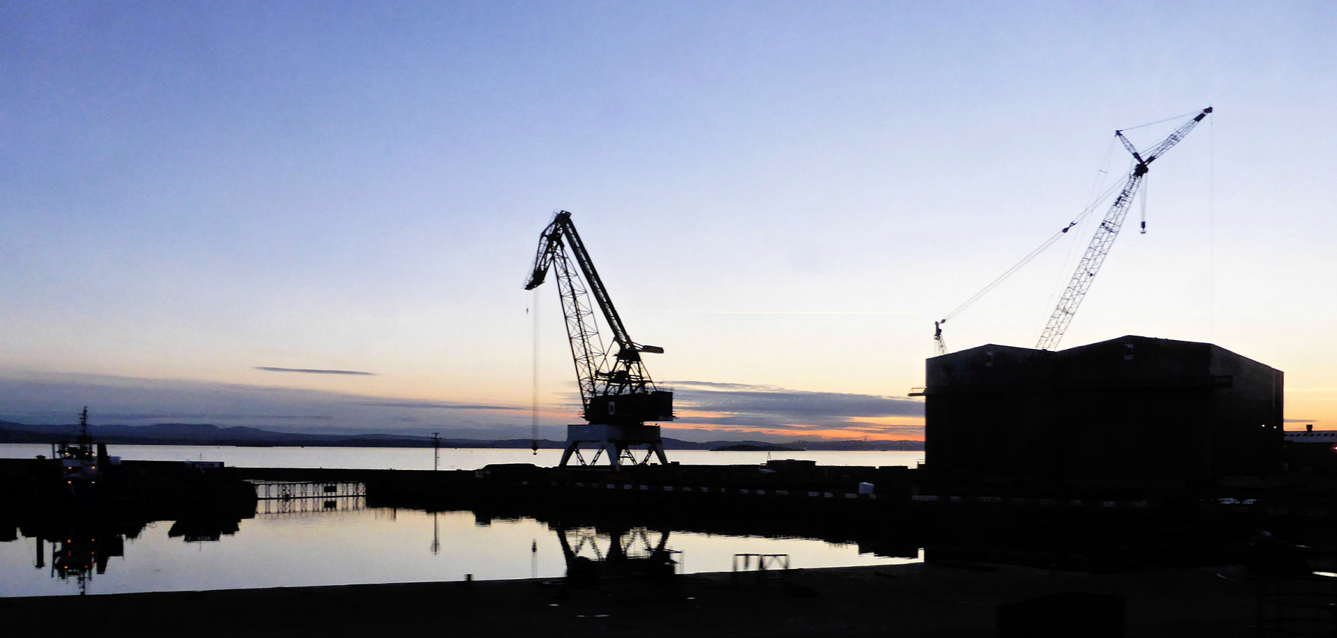 BurntislandPlease see my other Photographs at: http://www.jamespdeans.co.uk/