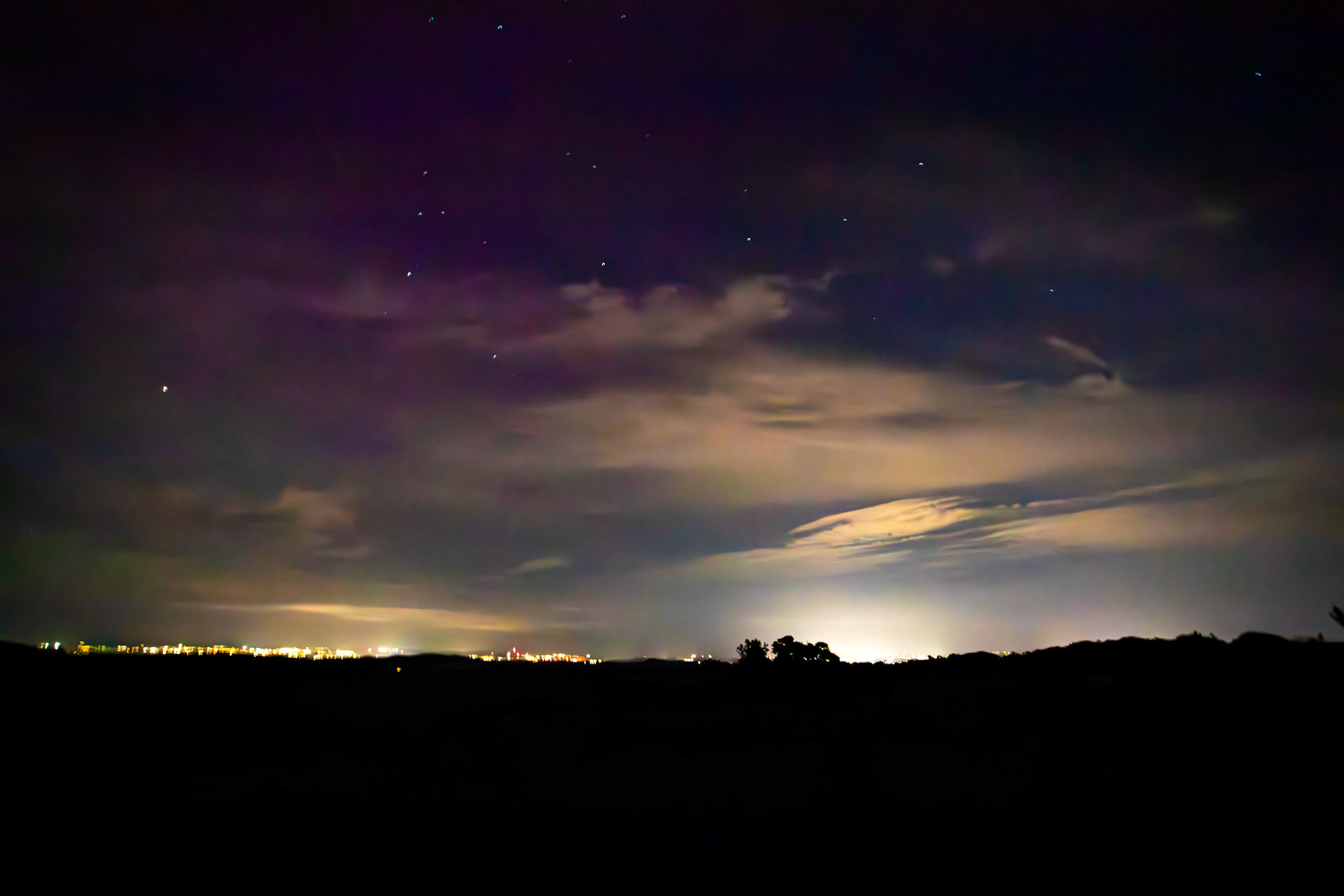 Aurora borealis (Northern Lights) from the Bathgate Hills 12 August 2024