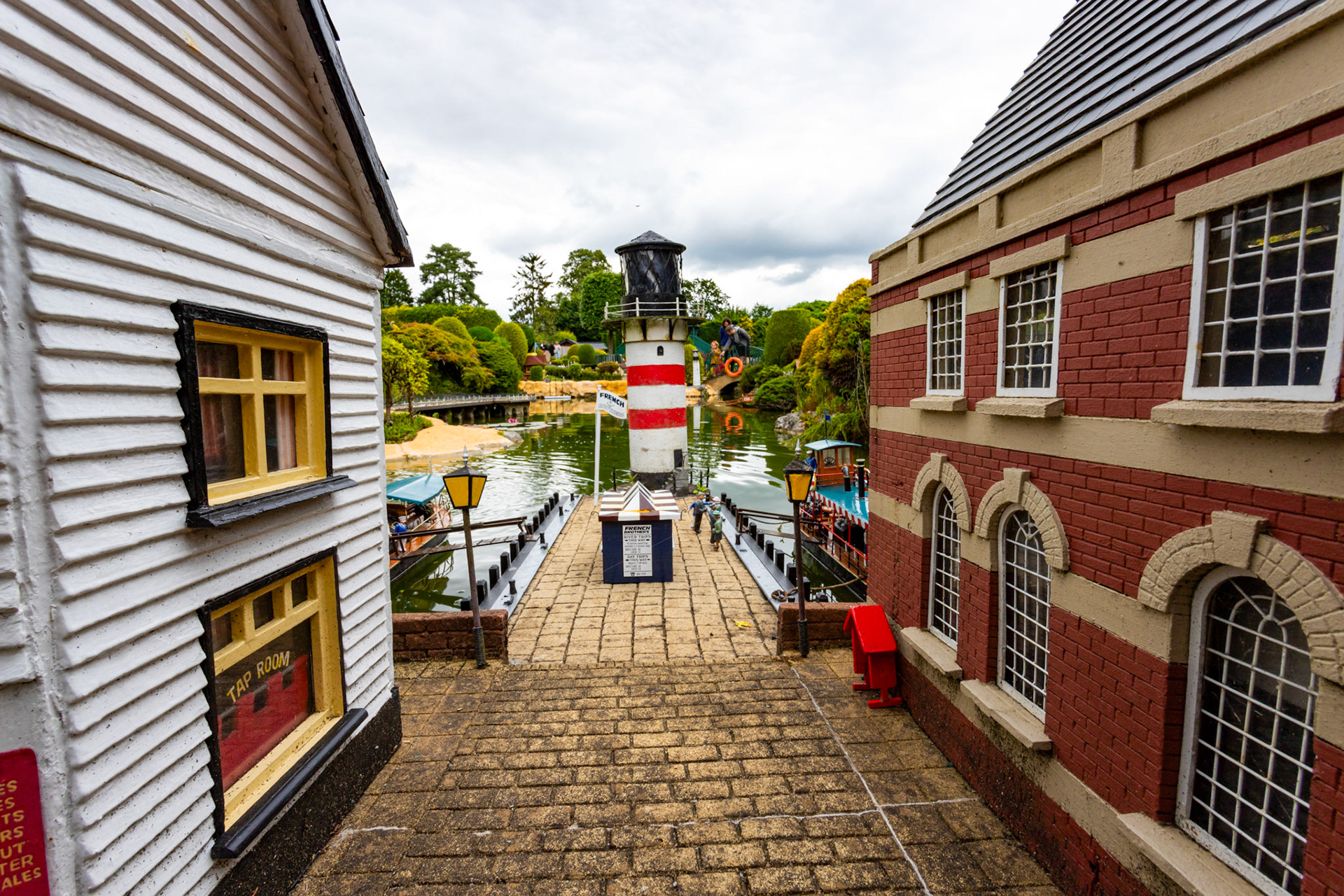 Beaconsfield - Bekonscot Model Village