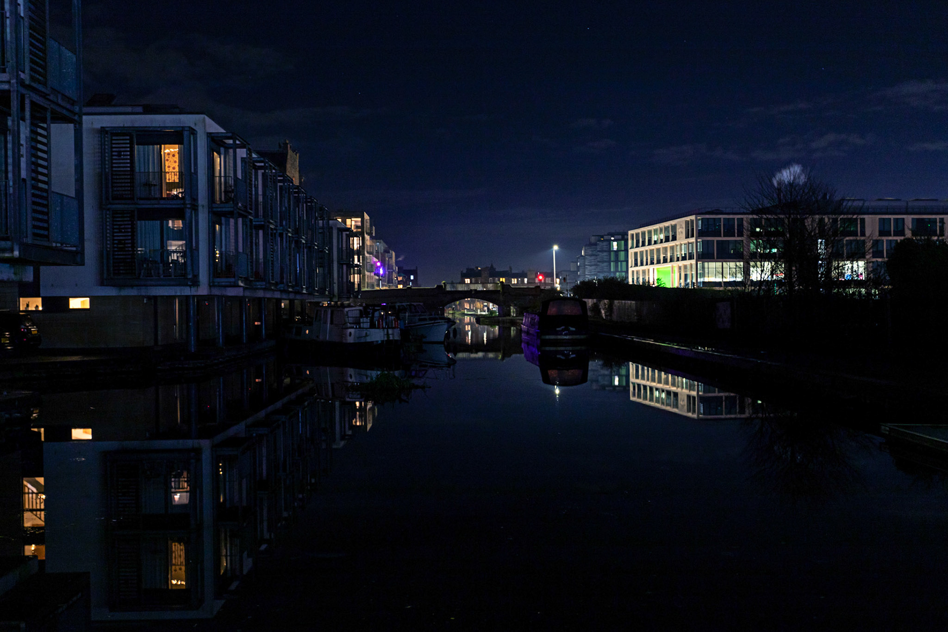 Union Canal at Leamington Lift Bridge Edinburgh 29 Nov 2022