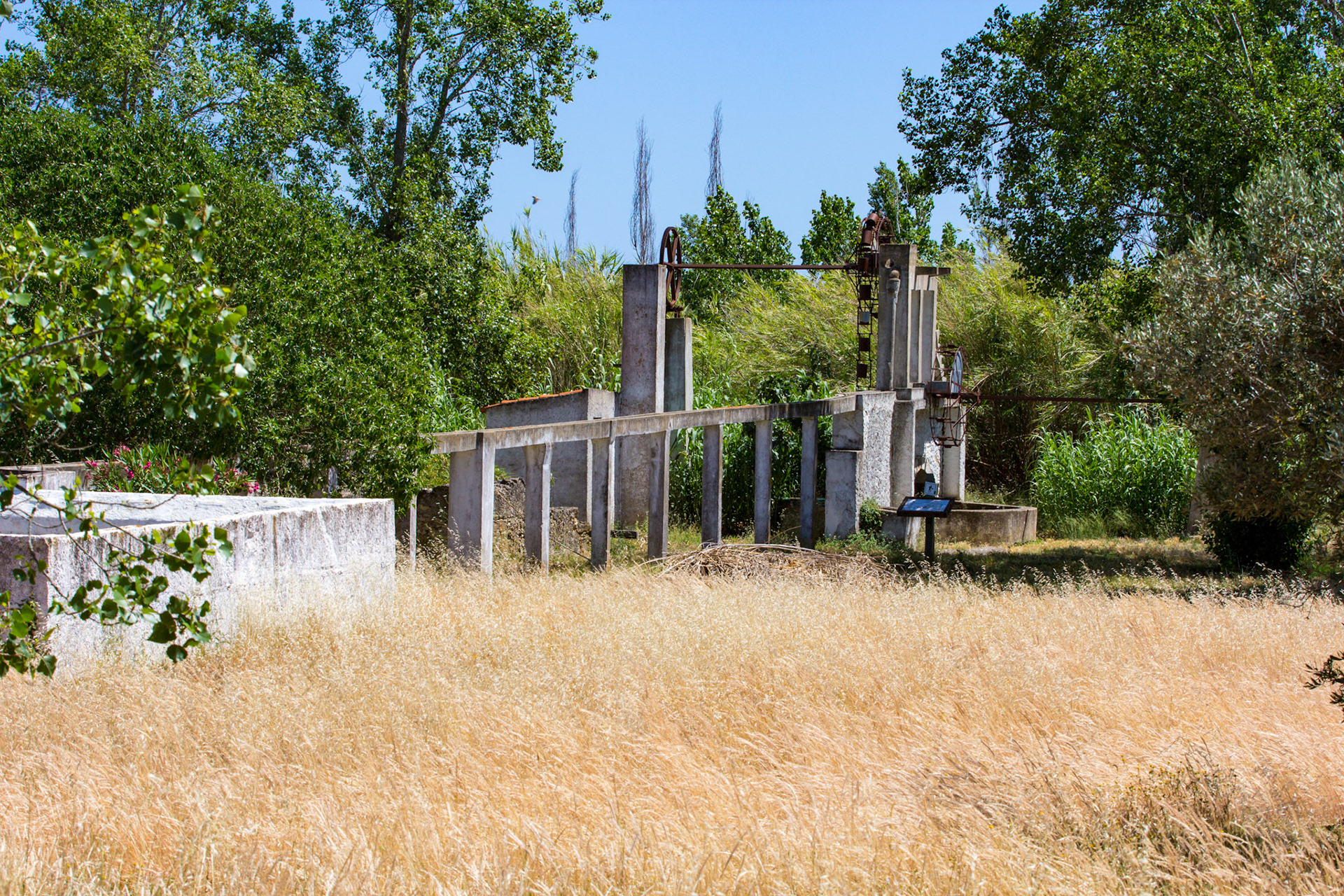 A Noria - a device for raising water from a well to a distibution tank for irrigation.Please see my Photographs of Portugal at: http://www.jamespdeans.co.uk/p116503744
