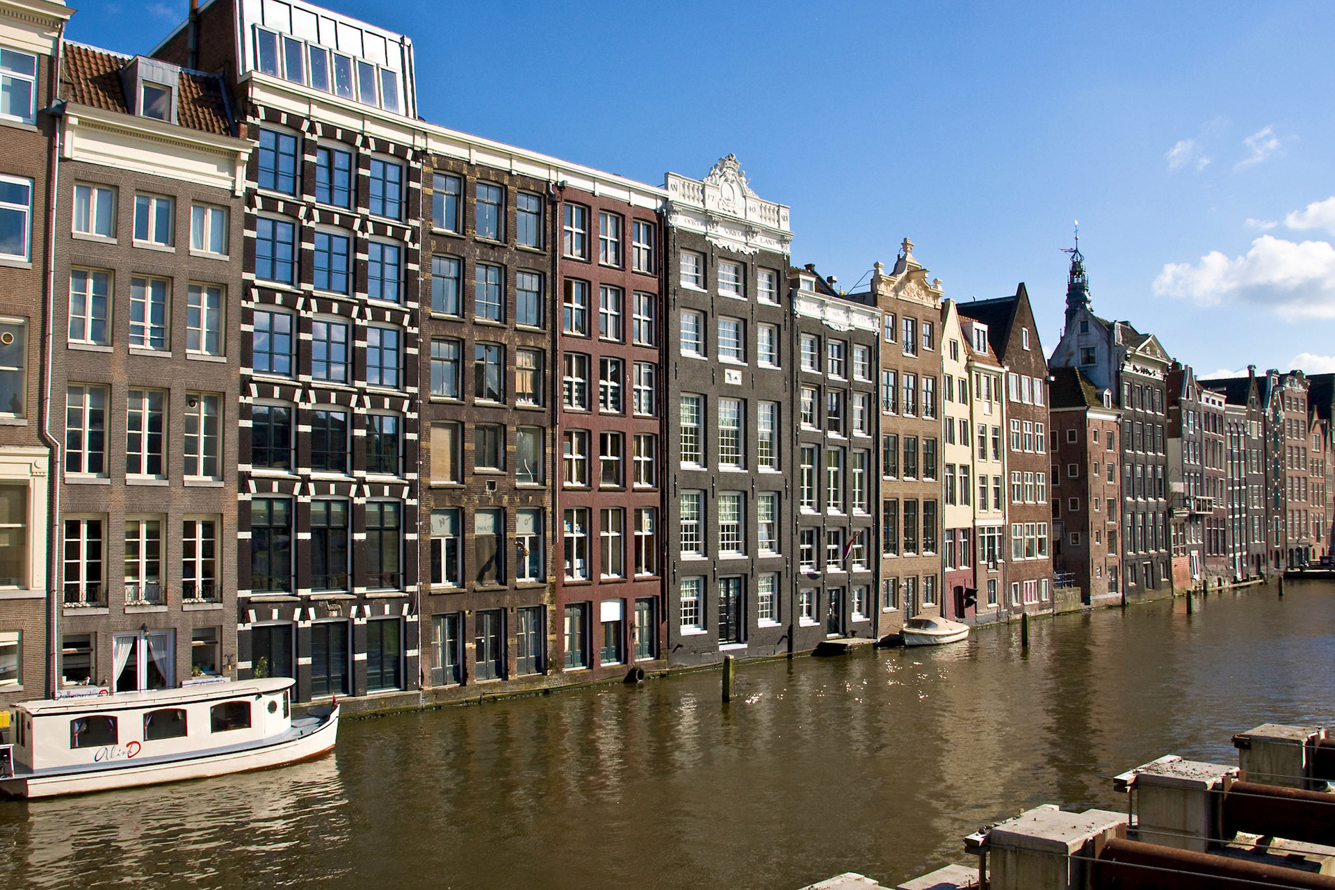 AmsterdamPlease see my other Photographs at: http://www.jamespdeans.co.uk/