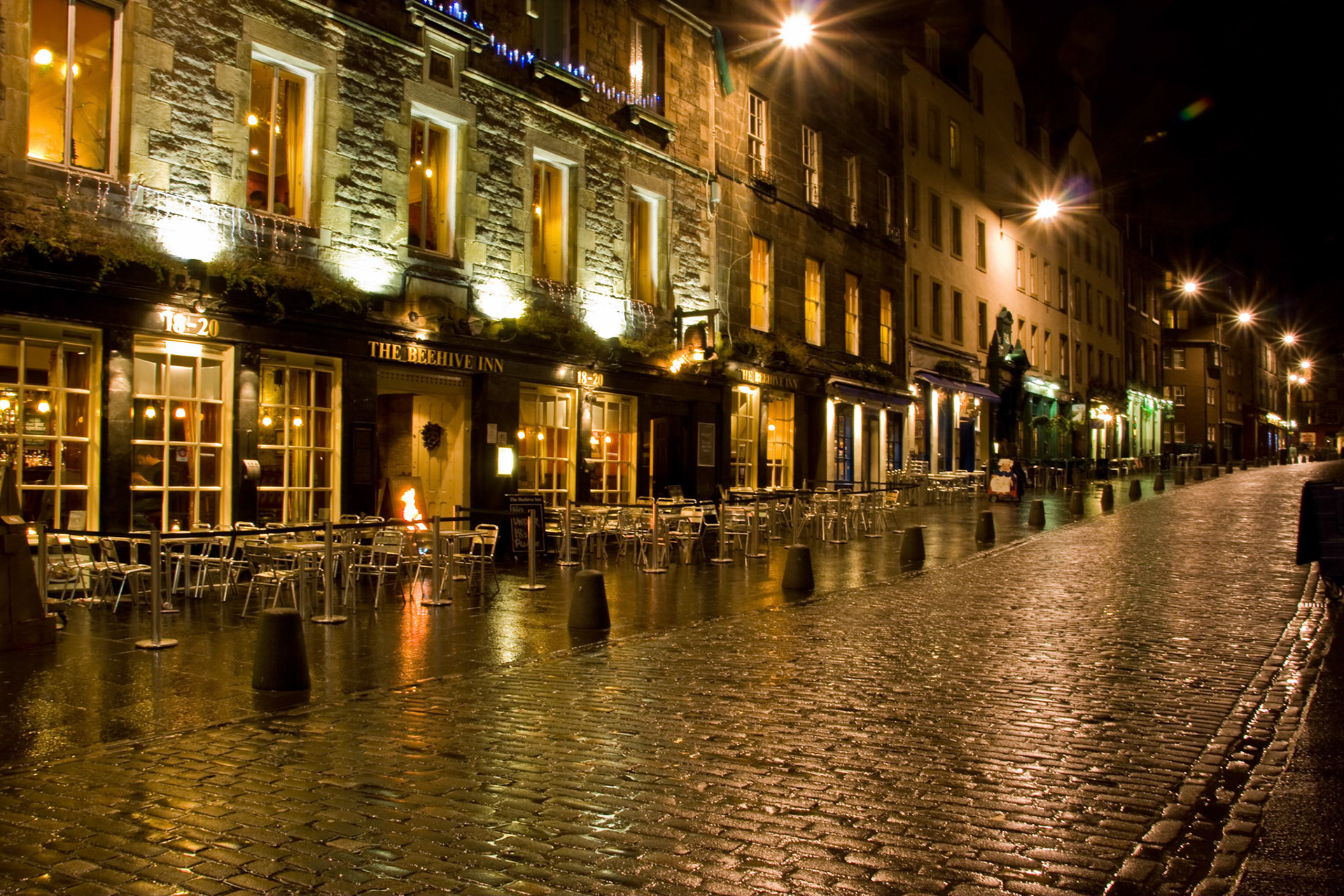 EdinburghPlease see my other Photographs at: http://www.jamespdeans.co.uk/