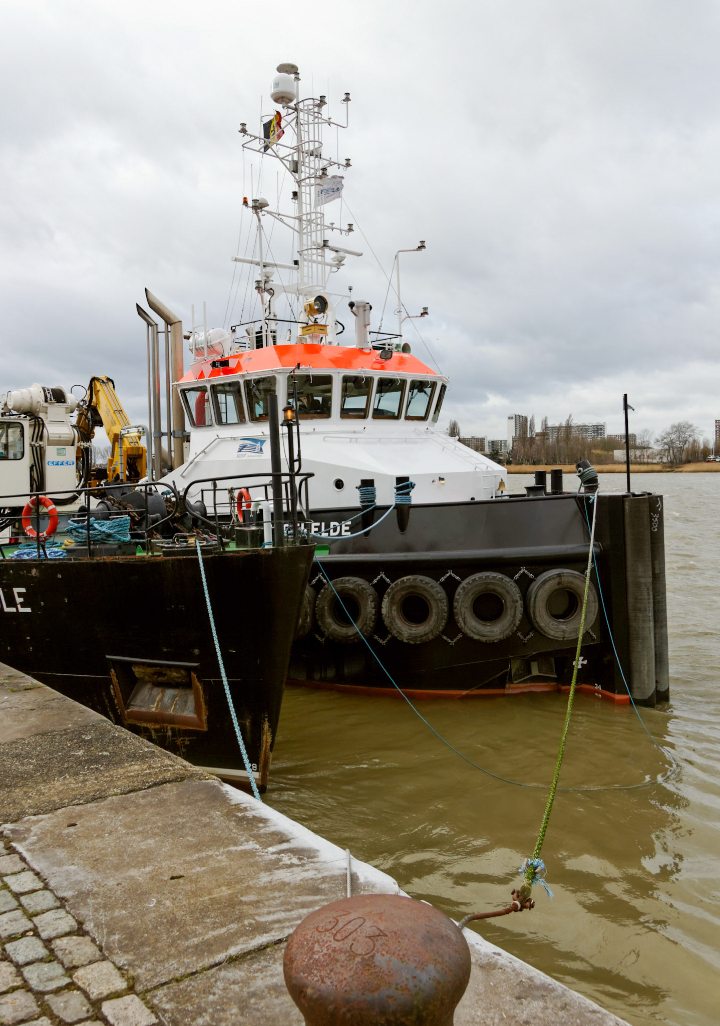 AntwerpPlease see my other Photographs at: http://www.jamespdeans.co.uk/