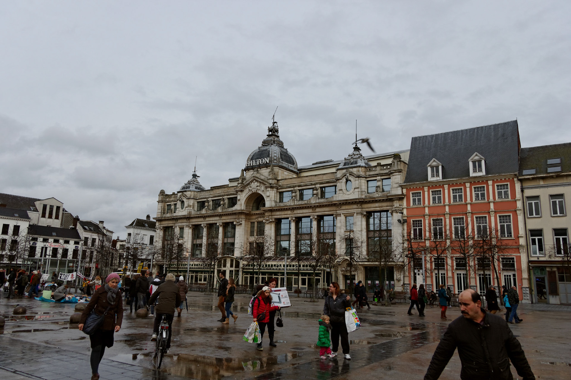 AntwerpPlease see my other Photographs at: http://www.jamespdeans.co.uk/