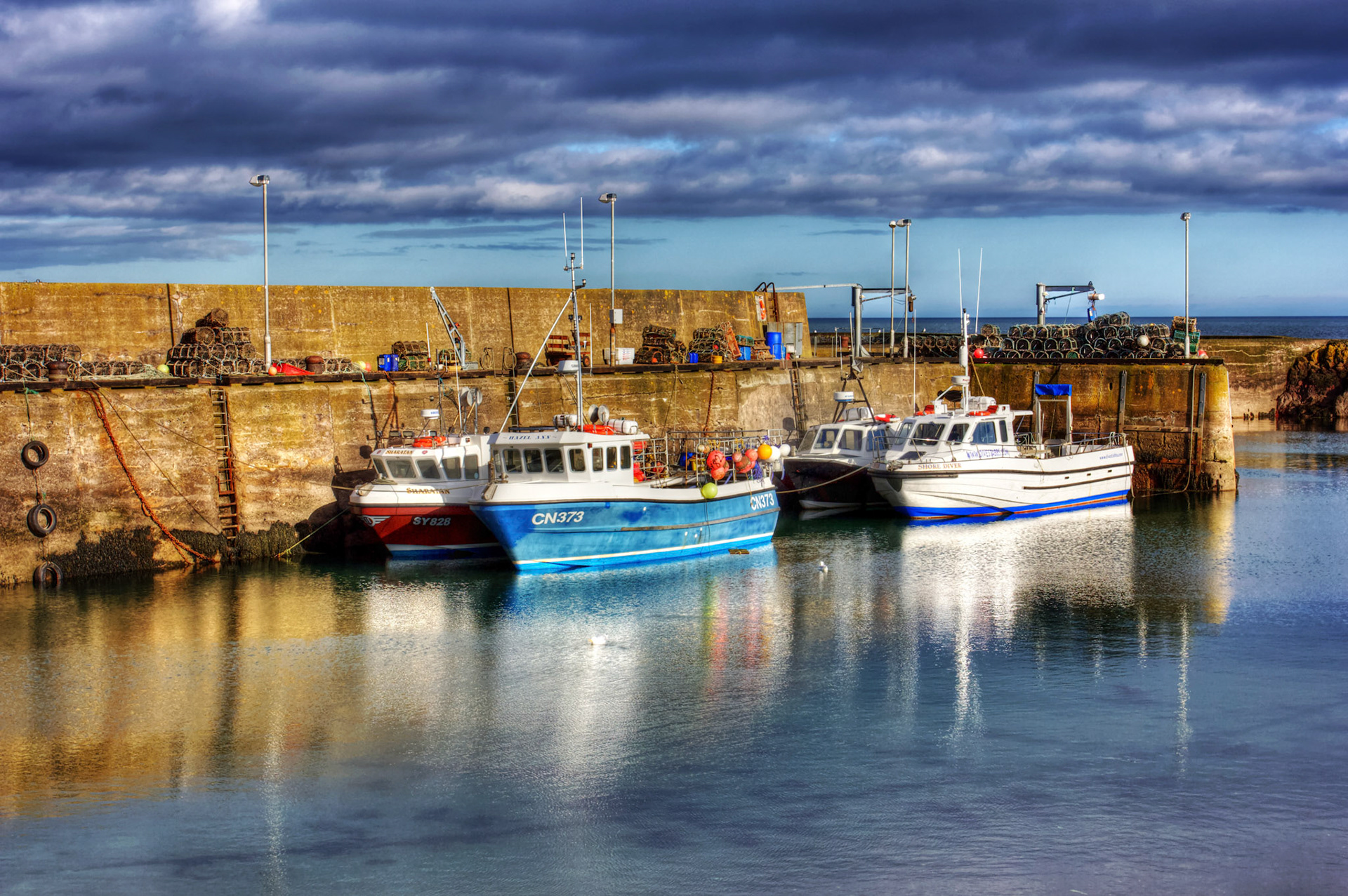 St AbbsPlease see my other Photographs at: www.jamespdeans.co.uk