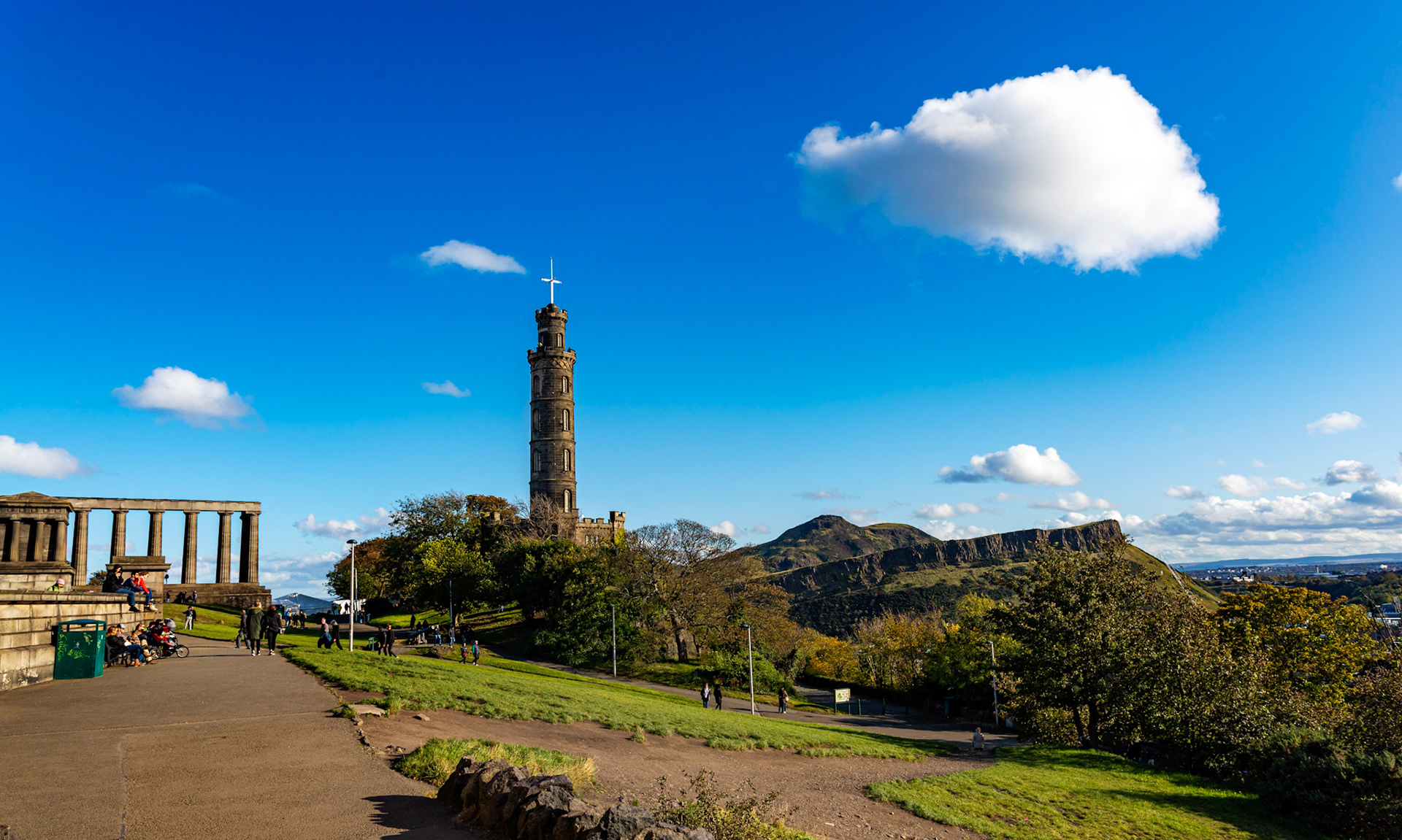 EdinburghPlease see my other Photographs at: www.jamespdeans.co.uk