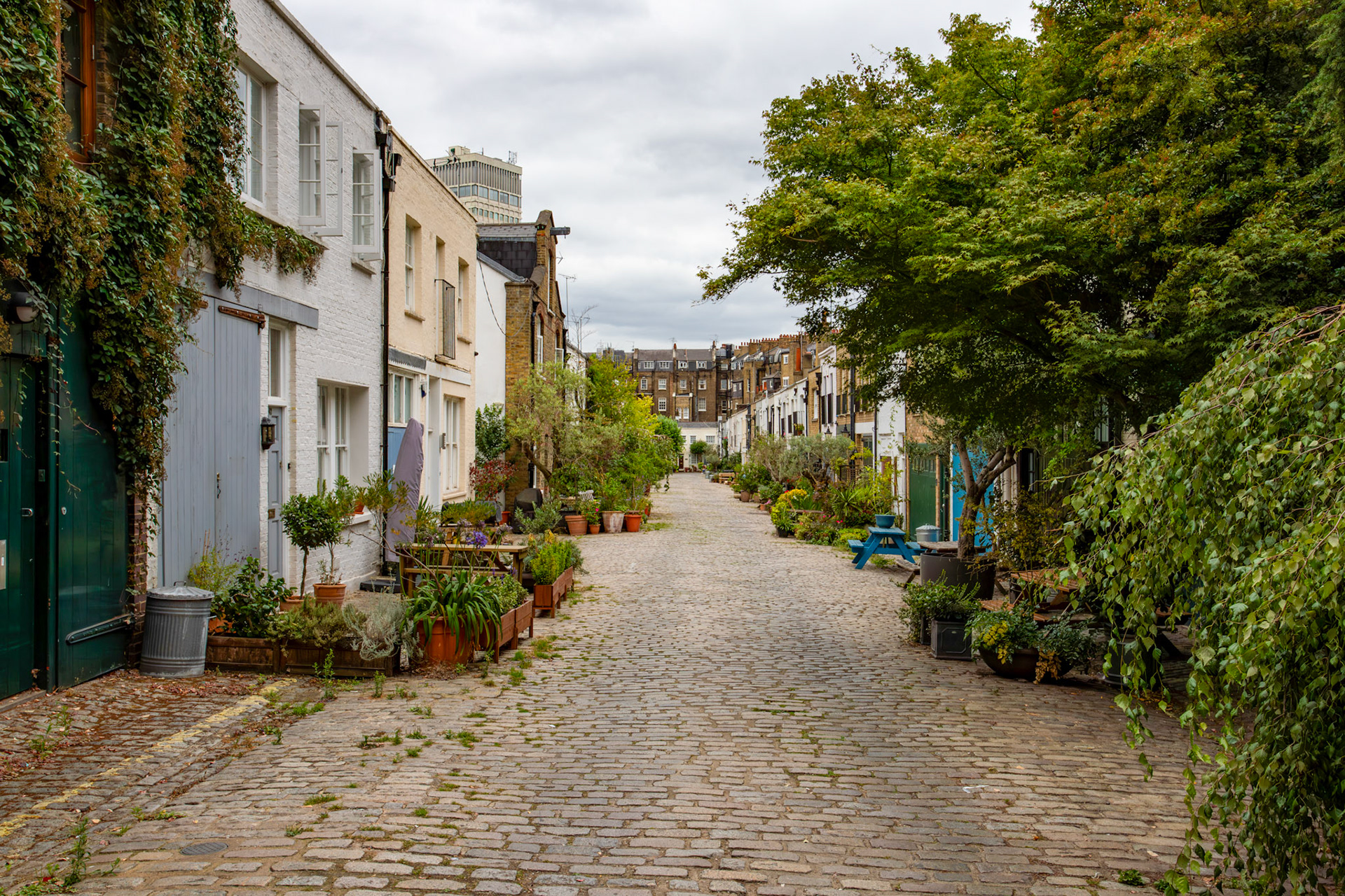 Bathurst Mews, Paddington, London 18 August 2025