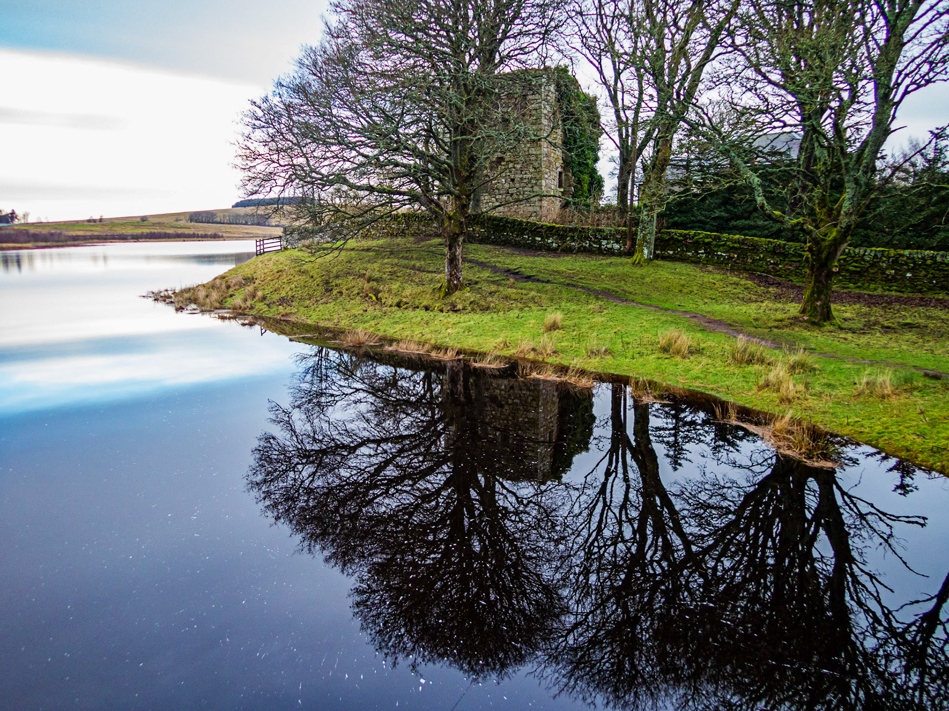 Swim at Harperrig 31 Dec 2022