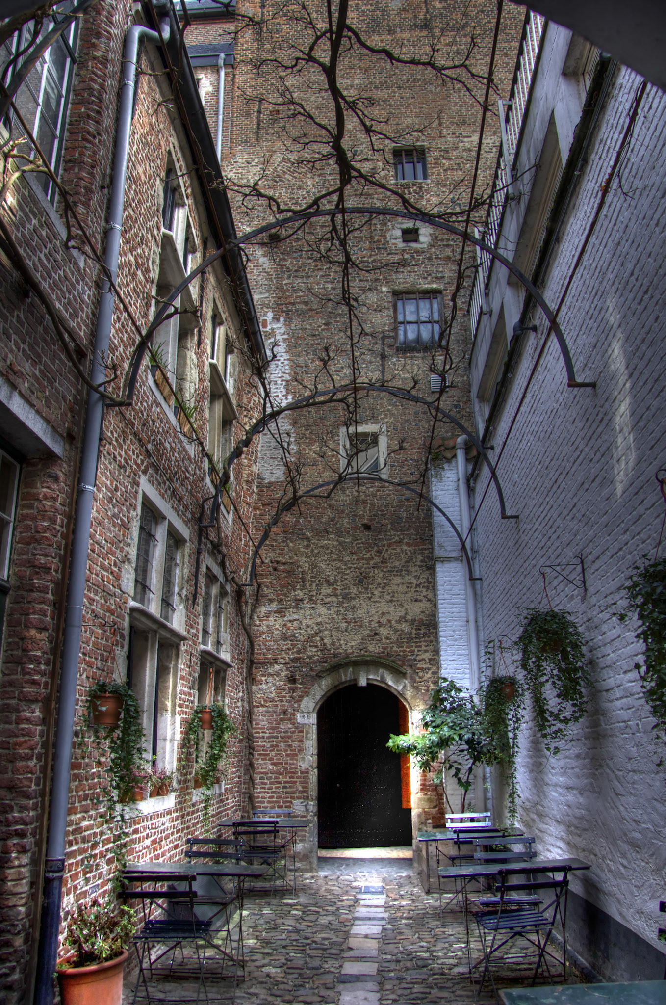 AntwerpPlease see my other Photographs at: http://www.jamespdeans.co.uk/