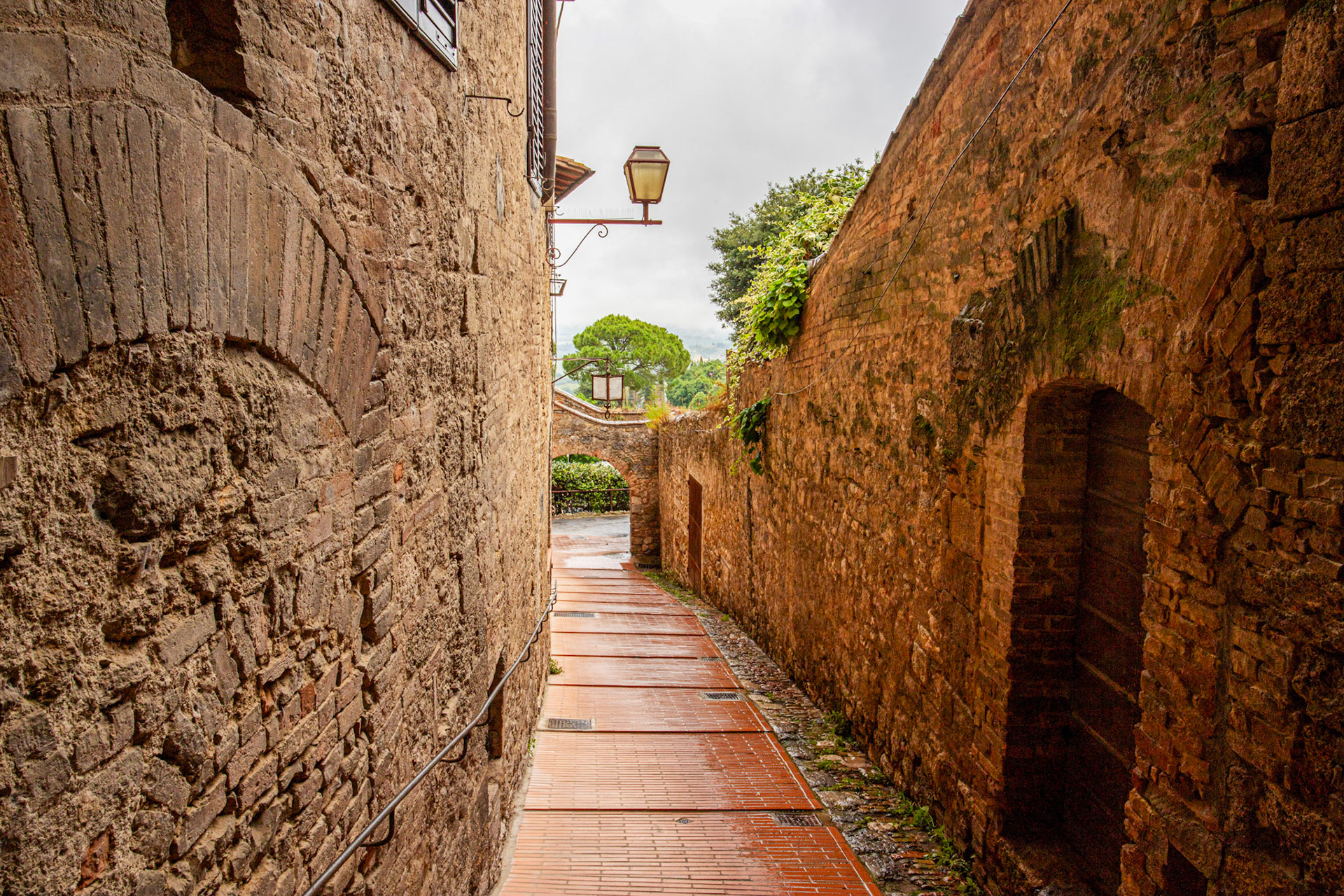 San Gimignano 24 June 2024