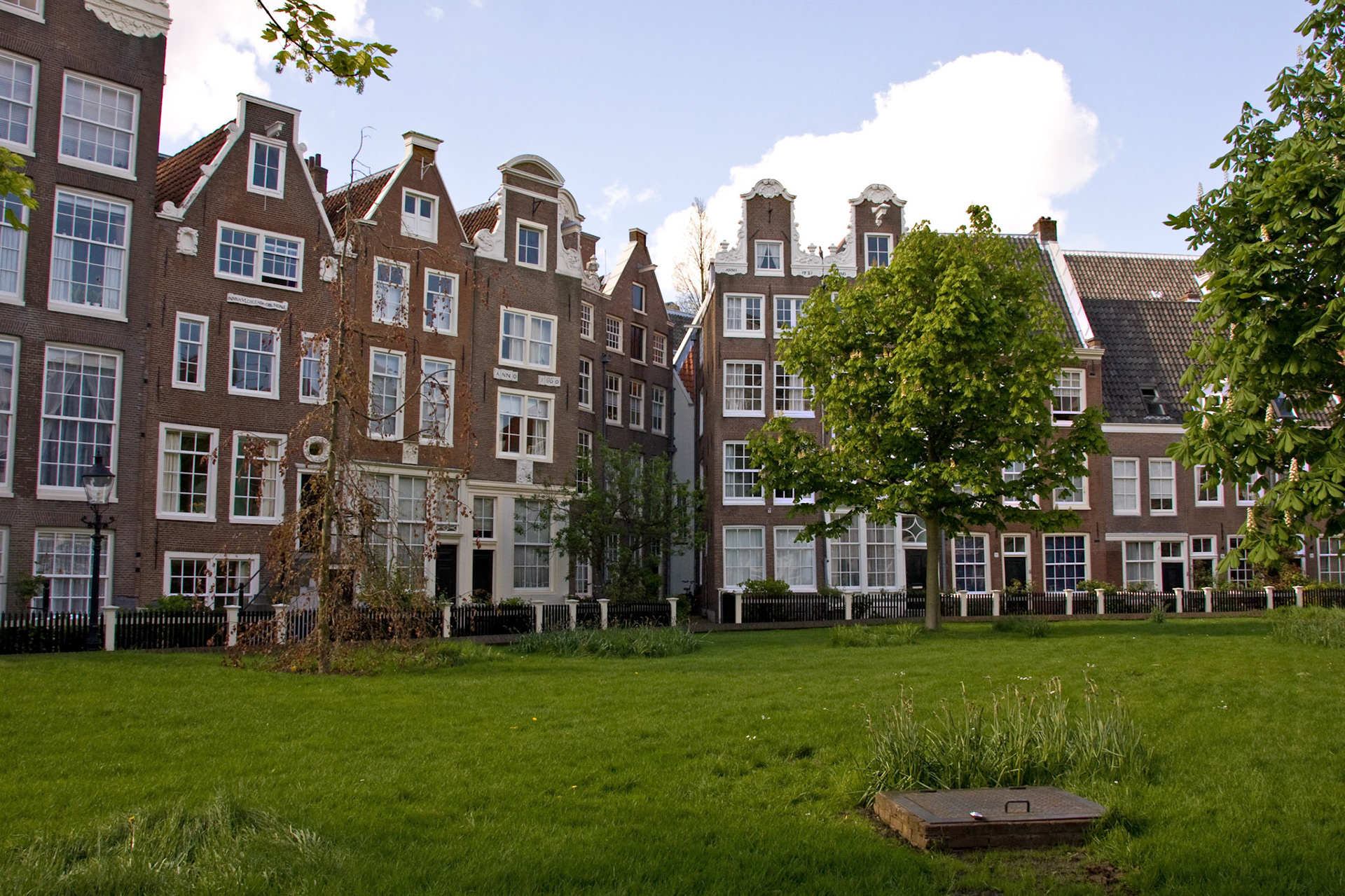 AmsterdamPlease see my other Photographs at: http://www.jamespdeans.co.uk/