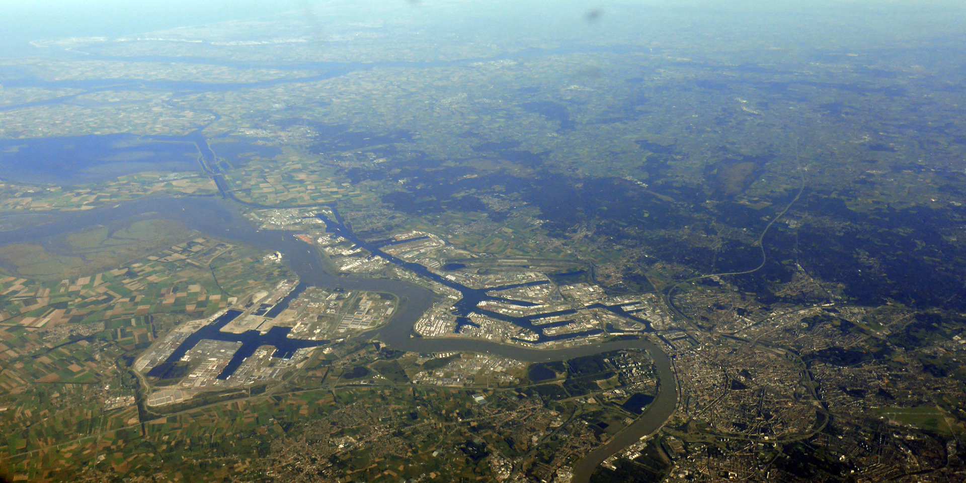 AntwerpPlease see my other Photographs at: http://www.jamespdeans.co.uk/