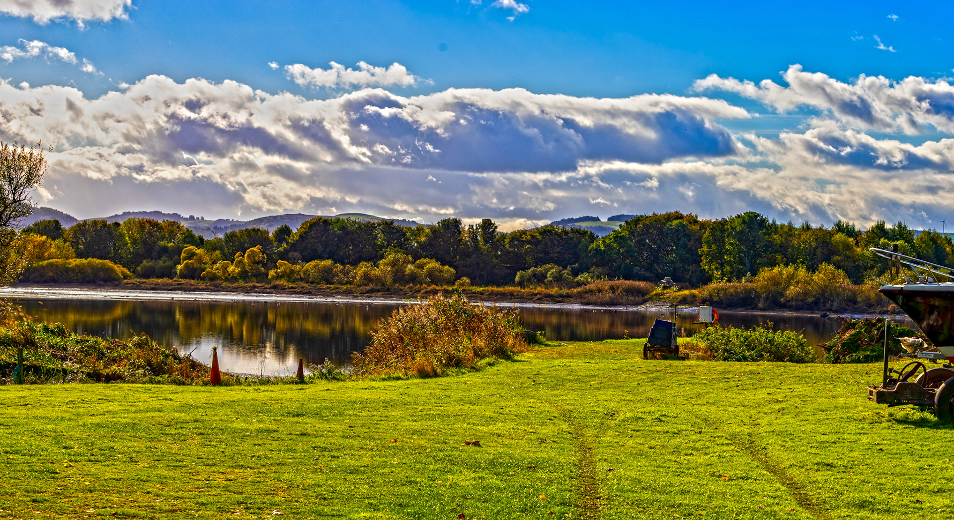 Inchyra 22 Oct 2021 Please see my other photos at JamesPDeans.co.uk