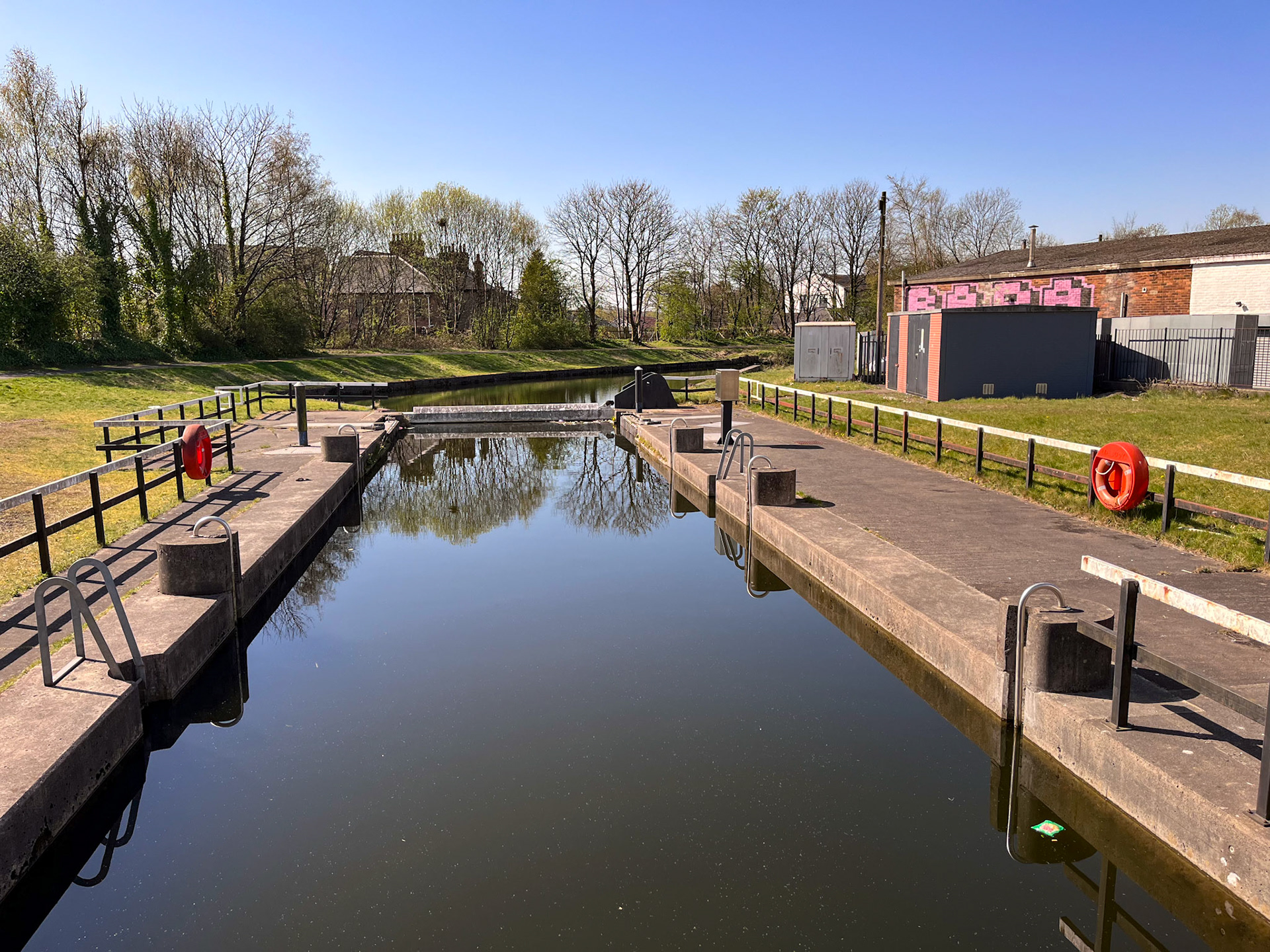 Forth &amp; Clyde Canal at Dalmuir 08 April 2025