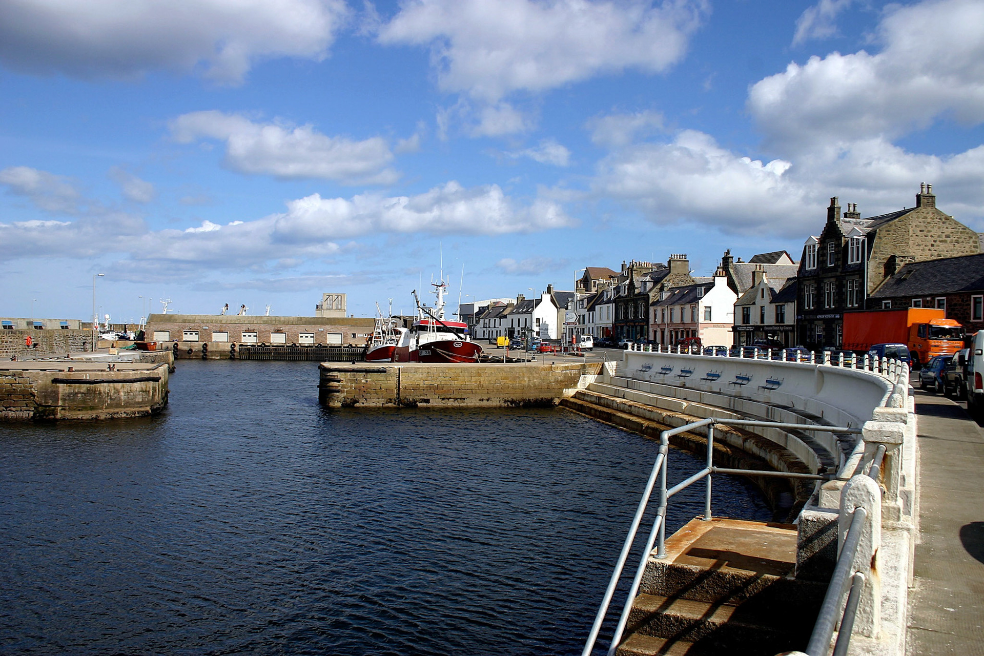 MacduffPlease see my other Photographs at: http://www.jamespdeans.co.uk/