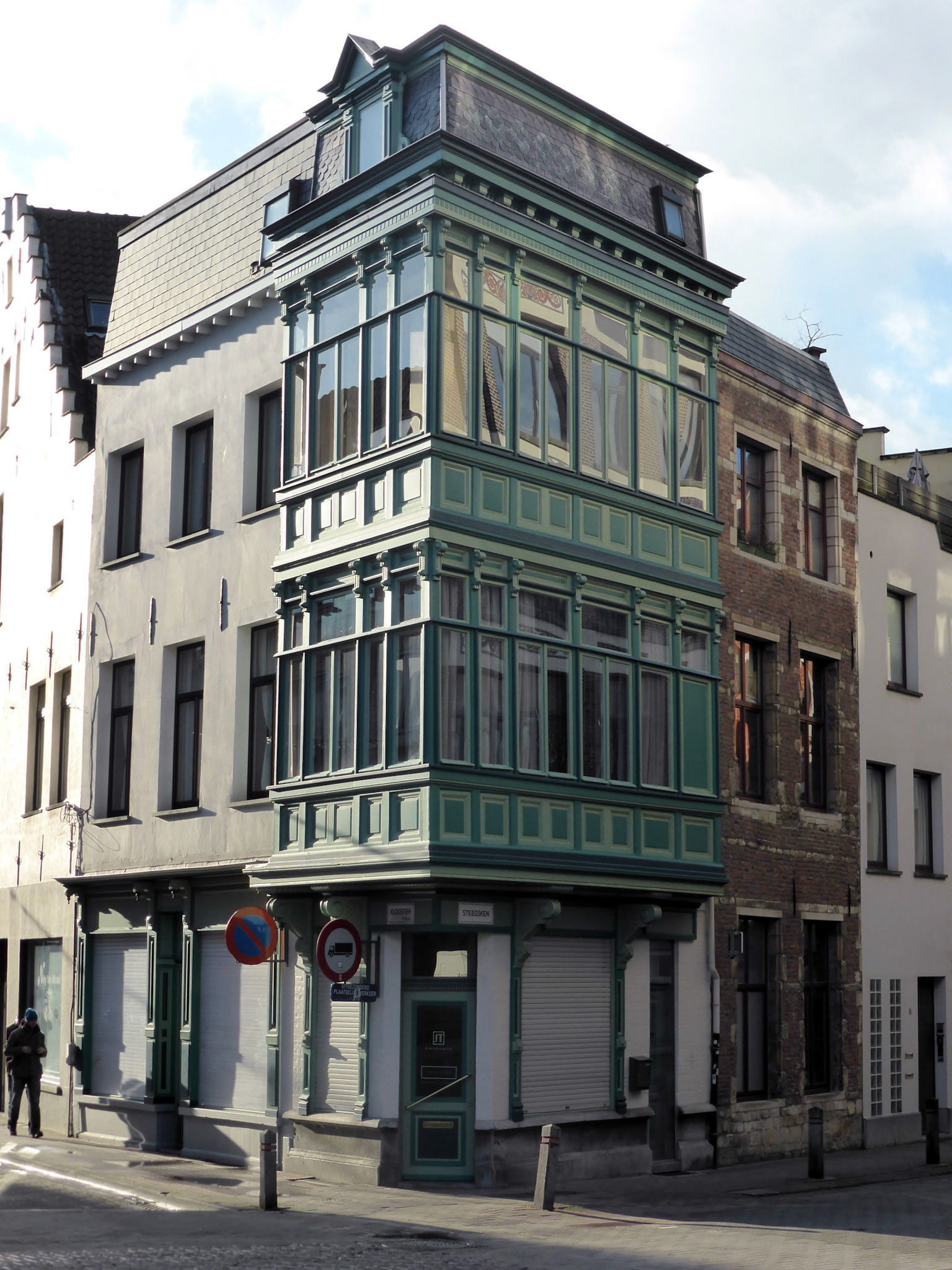 AntwerpPlease see my other Photographs at: http://www.jamespdeans.co.uk/