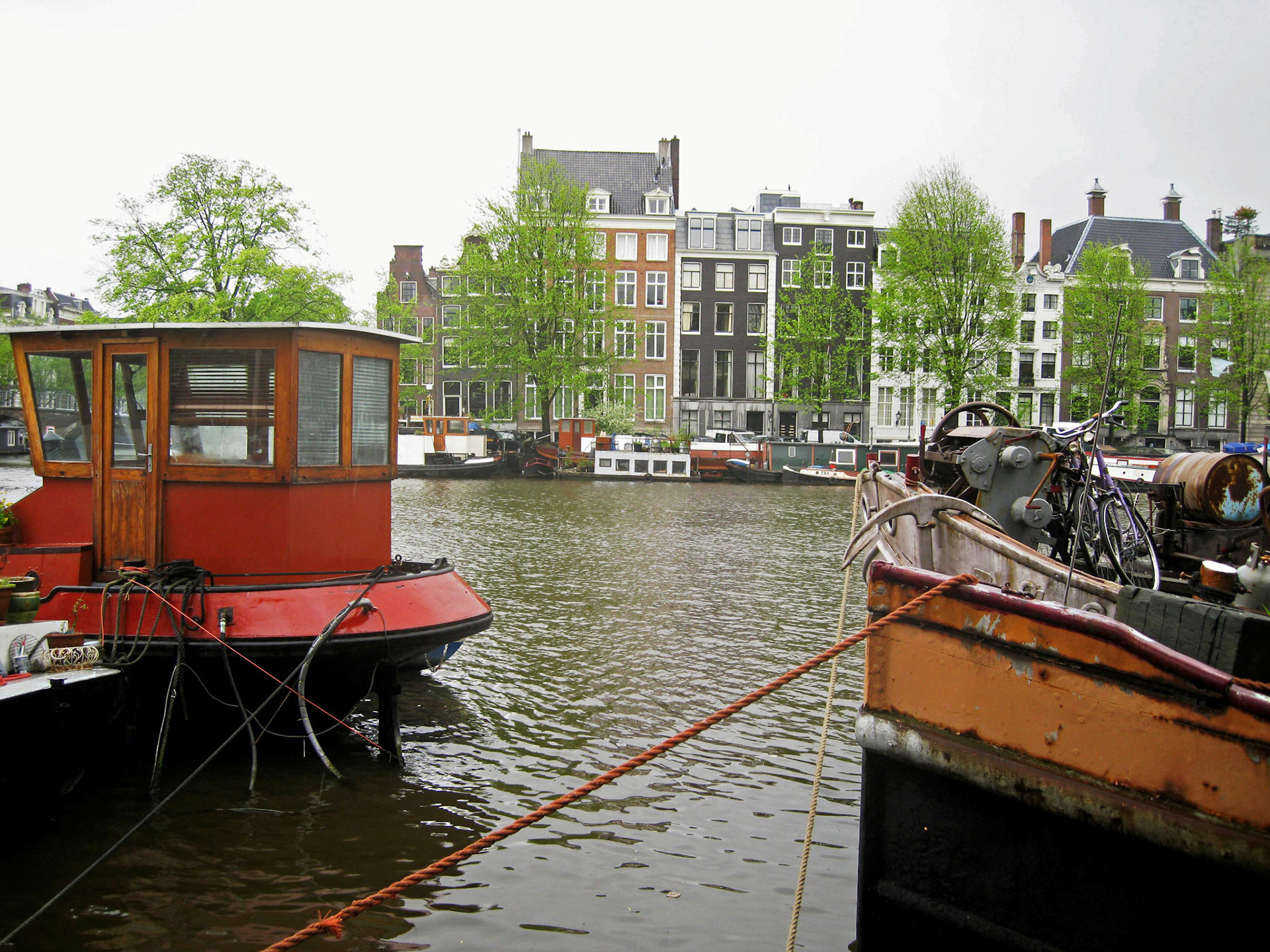 AmsterdamPlease see my other Photographs at: http://www.jamespdeans.co.uk/