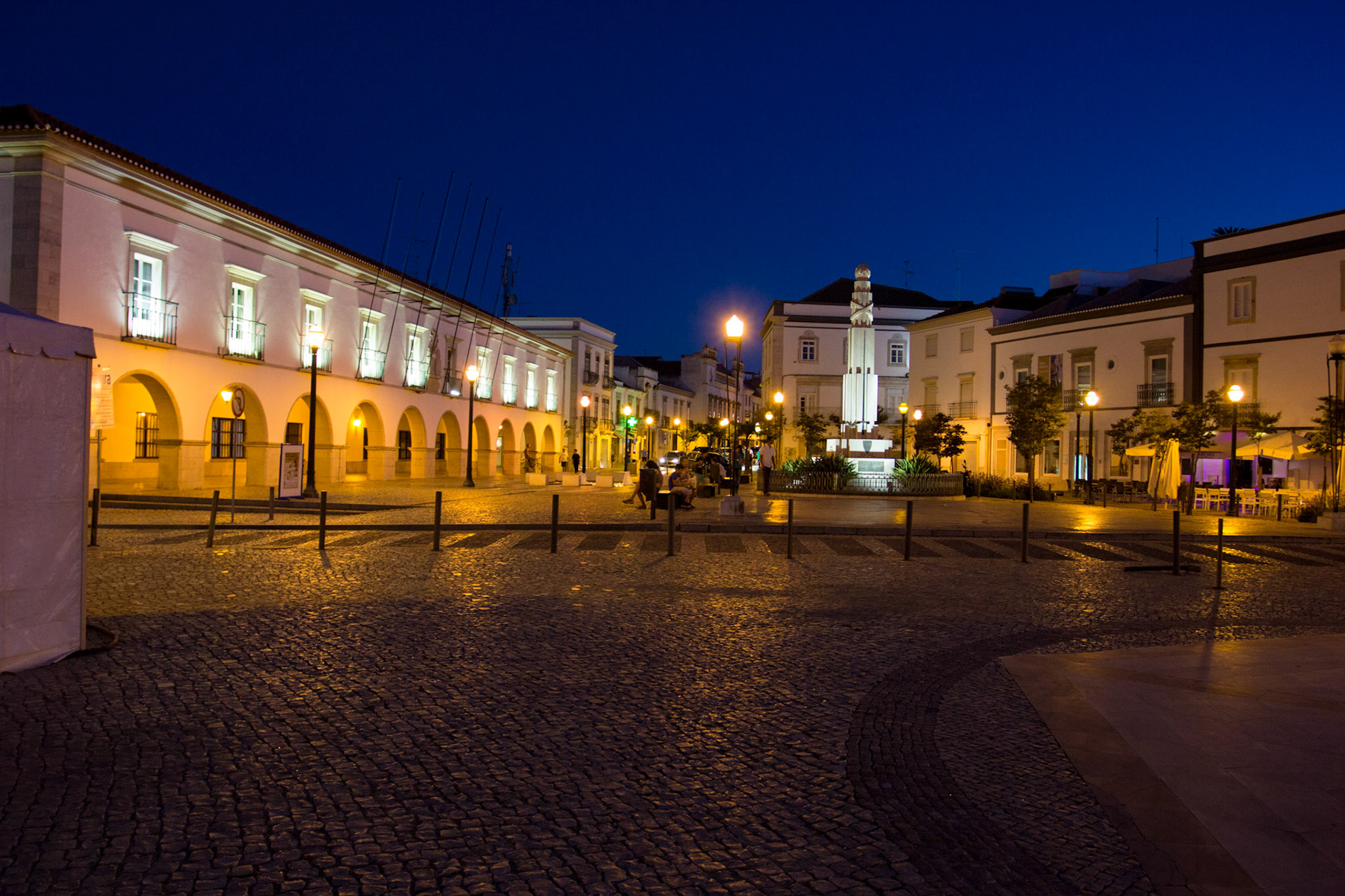 Tavira by nightPlease see my other Photographs at: www.jamespdeans.co.uk