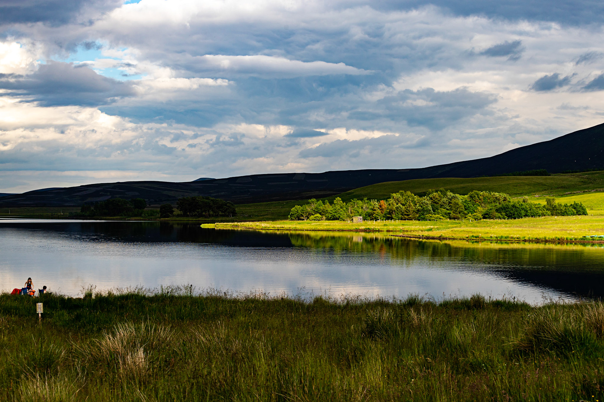 Harperrig 07 July 2021 Please see my other photos at JamesPDeans.co.uk