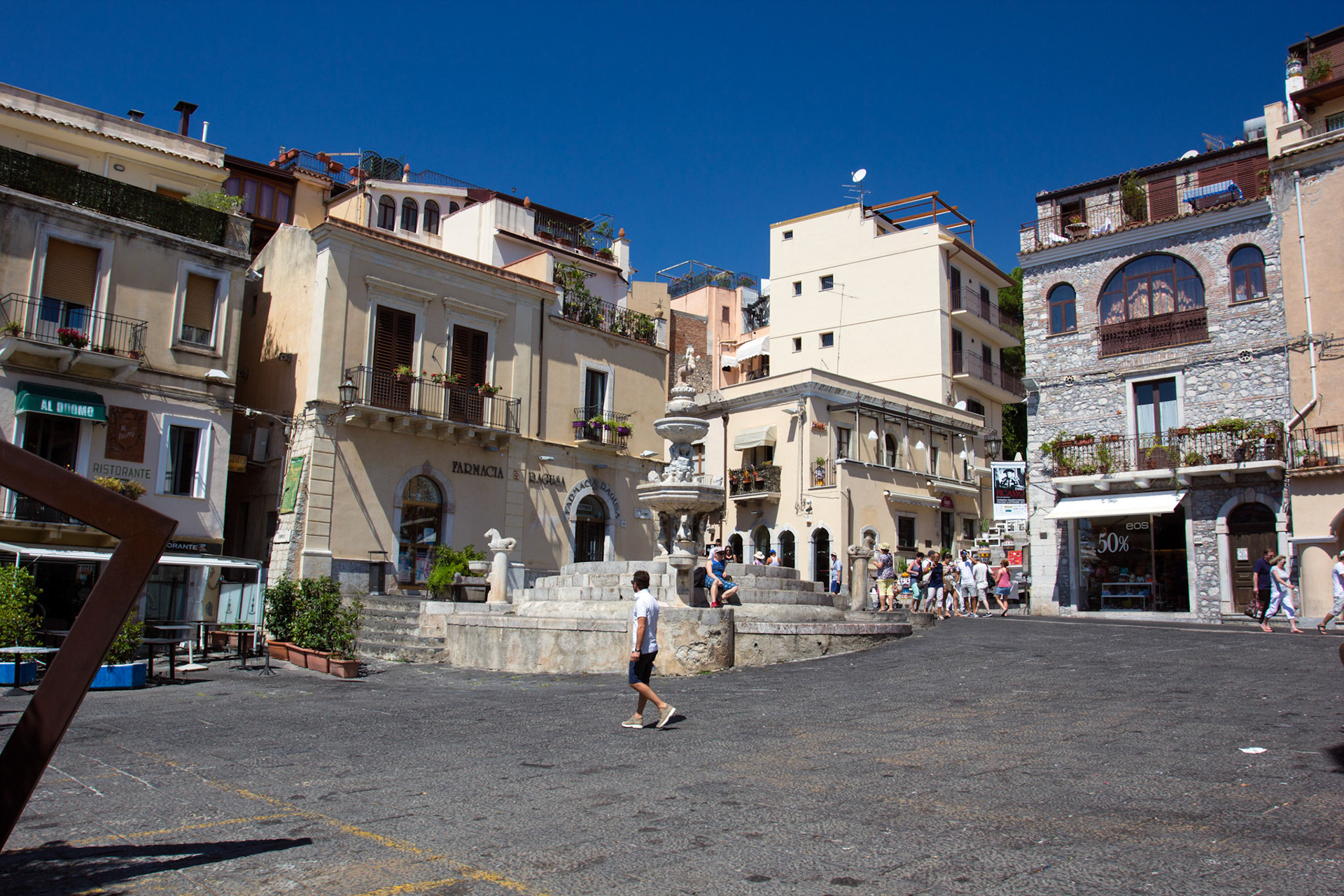 TaorminaPlease see my other Photographs at: http://www.jamespdeans.co.uk/