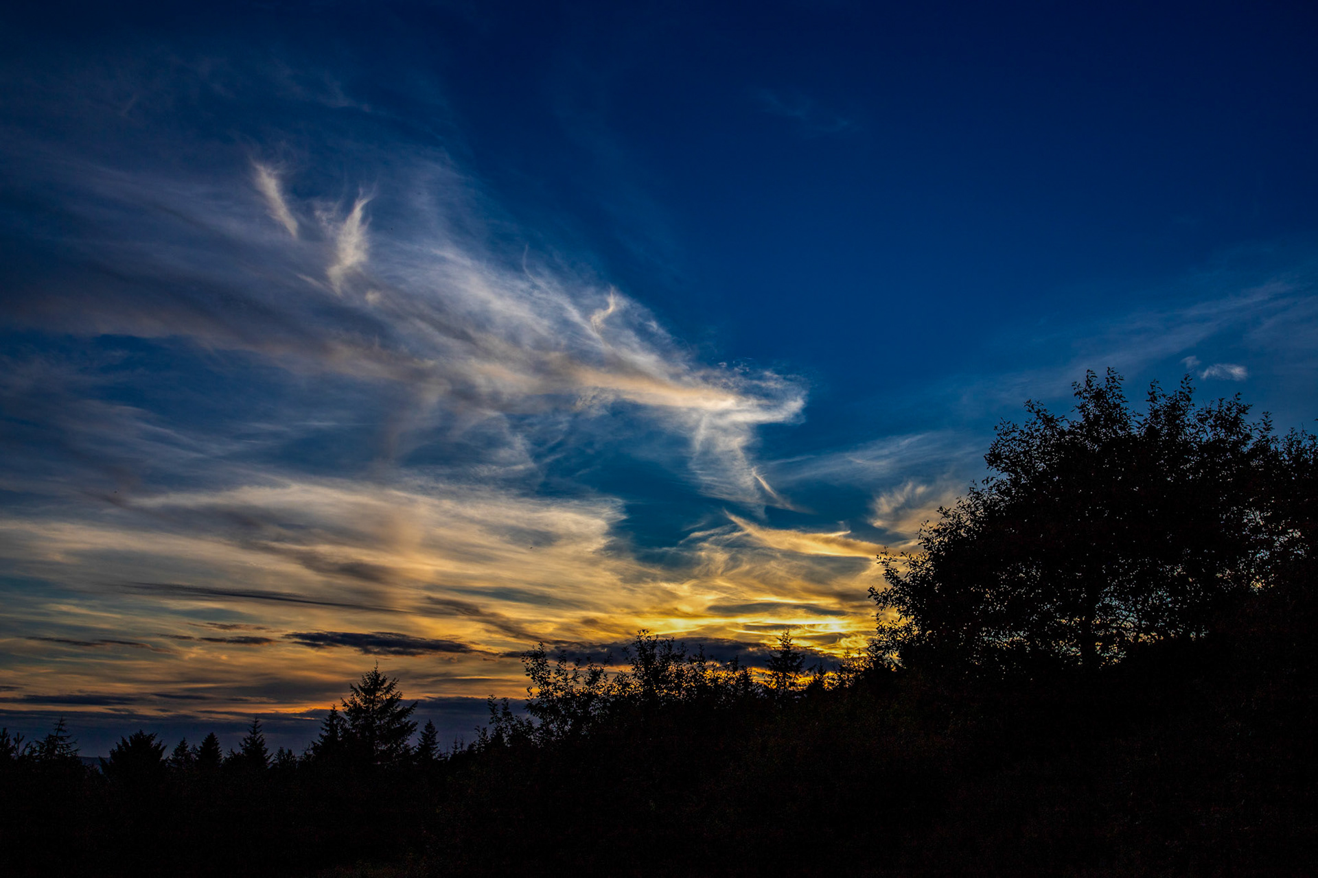 Sunset Bathgate Hills 16 Sept 2024