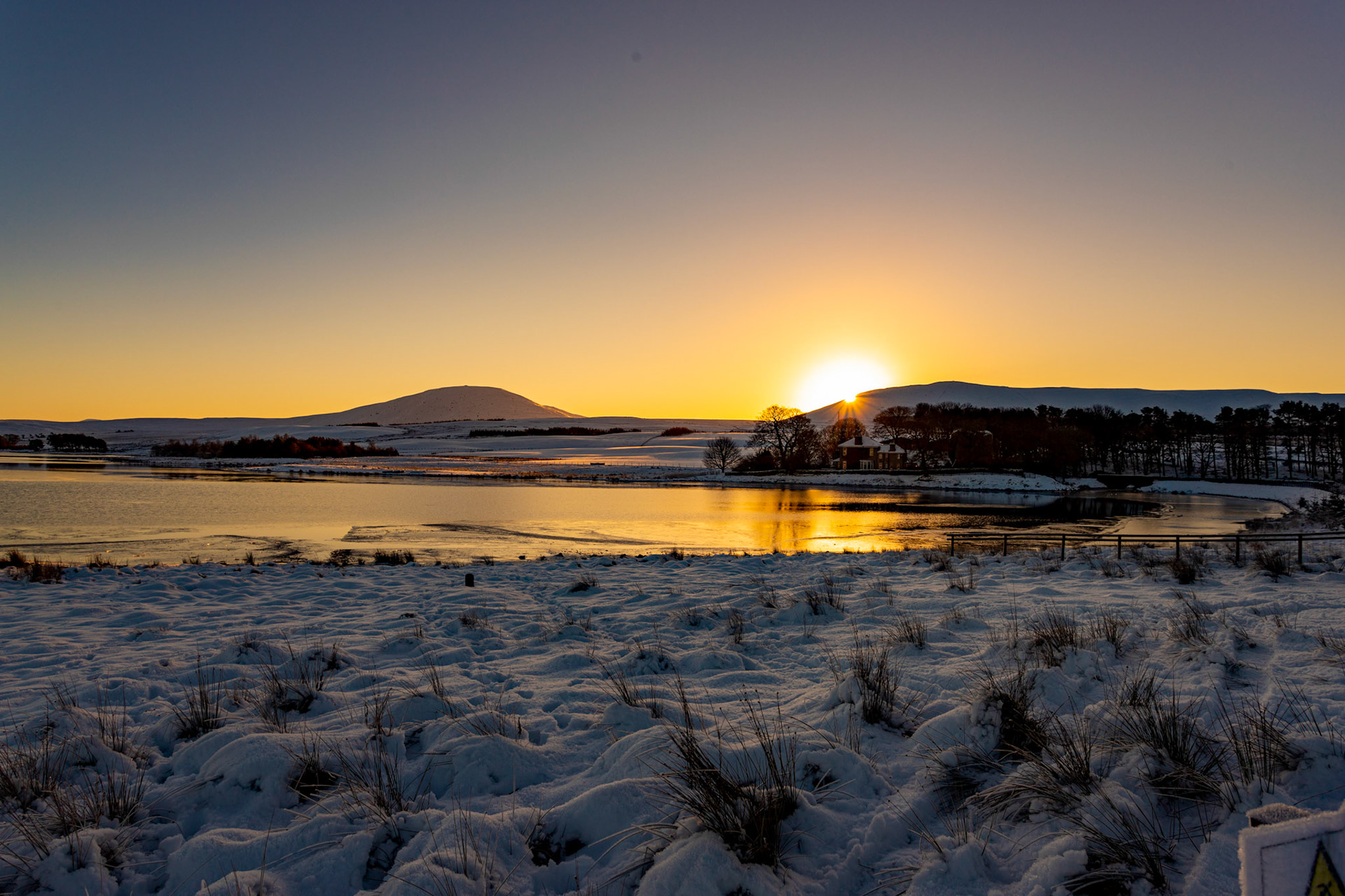 Harperrig Reservoir 24 January 2021 Please see my other photos at JamesPDeans.co.uk