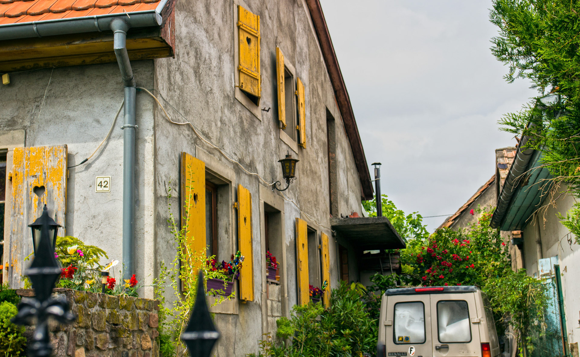 CernayPlease see my other Photographs at: http://www.jamespdeans.co.uk/