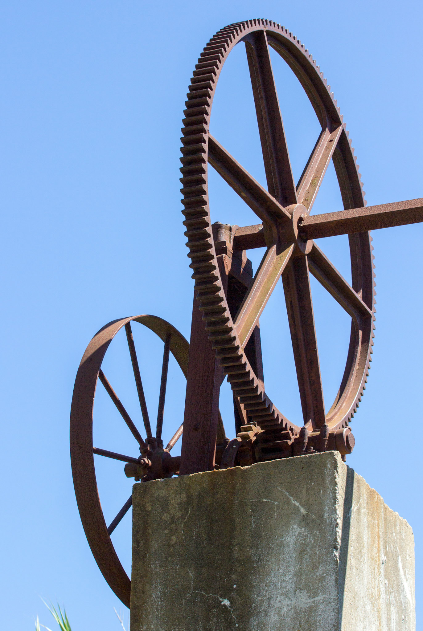 A Noria - a device for raising water from a well to a distibution tank for irrigation.Please see my Photographs of Portugal at: http://www.jamespdeans.co.uk/p116503744