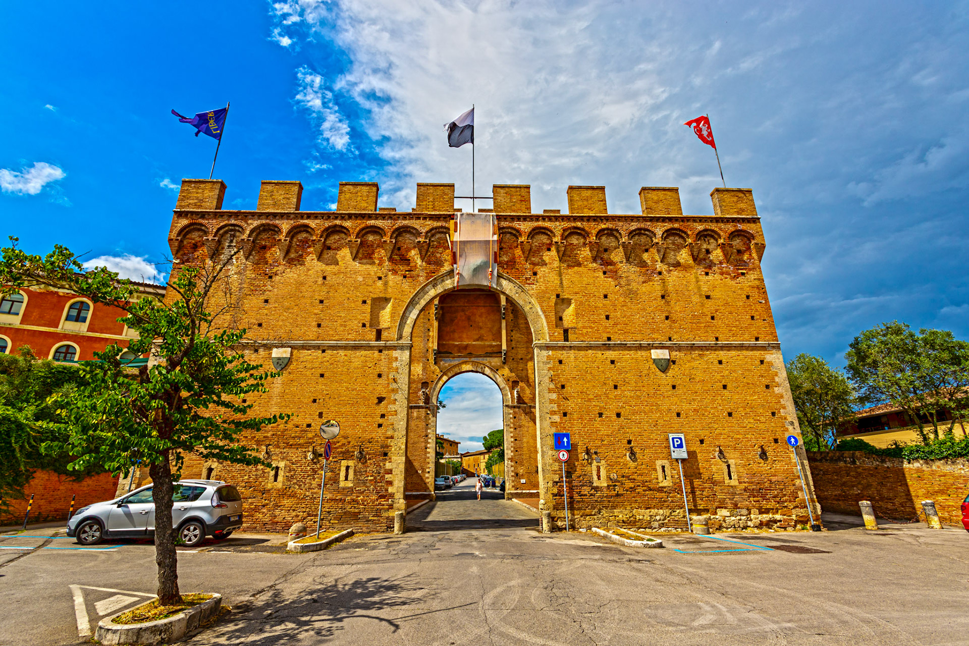 Porta Romana, Siena 23 June 2024