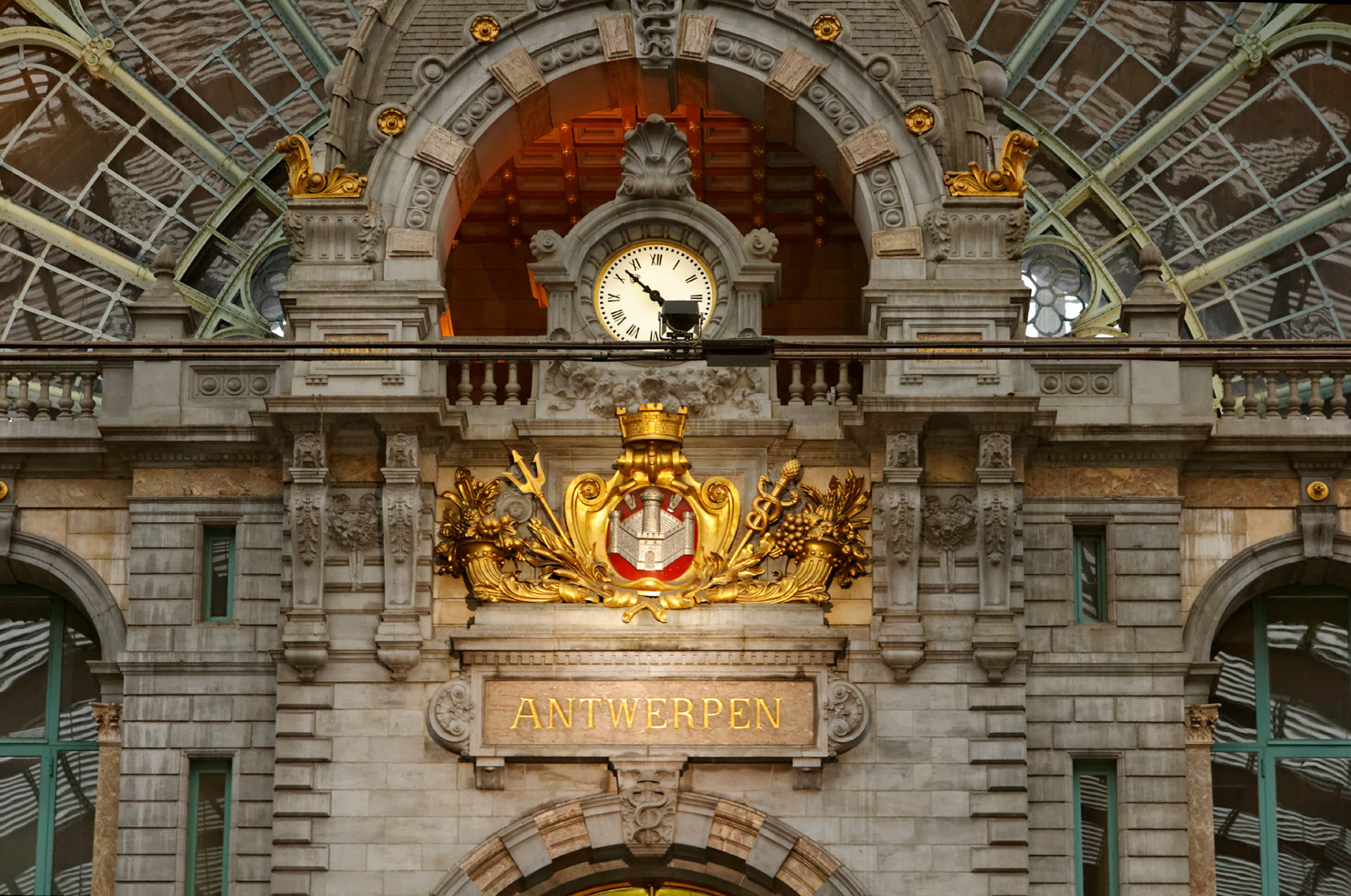 AntwerpPlease see my other Photographs at: http://www.jamespdeans.co.uk/