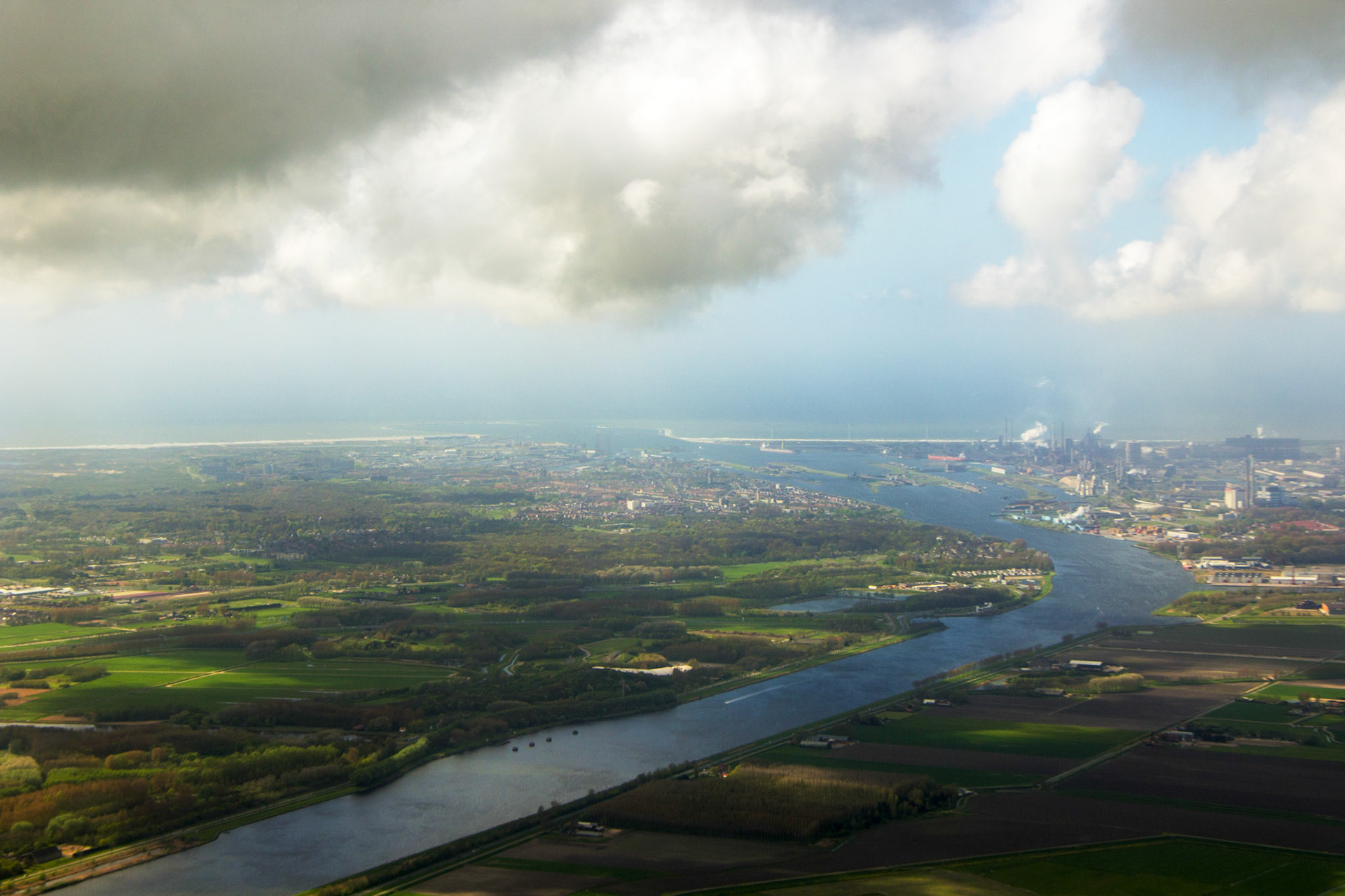 Dutch coastPlease see my other Photographs at: http://www.jamespdeans.co.uk/