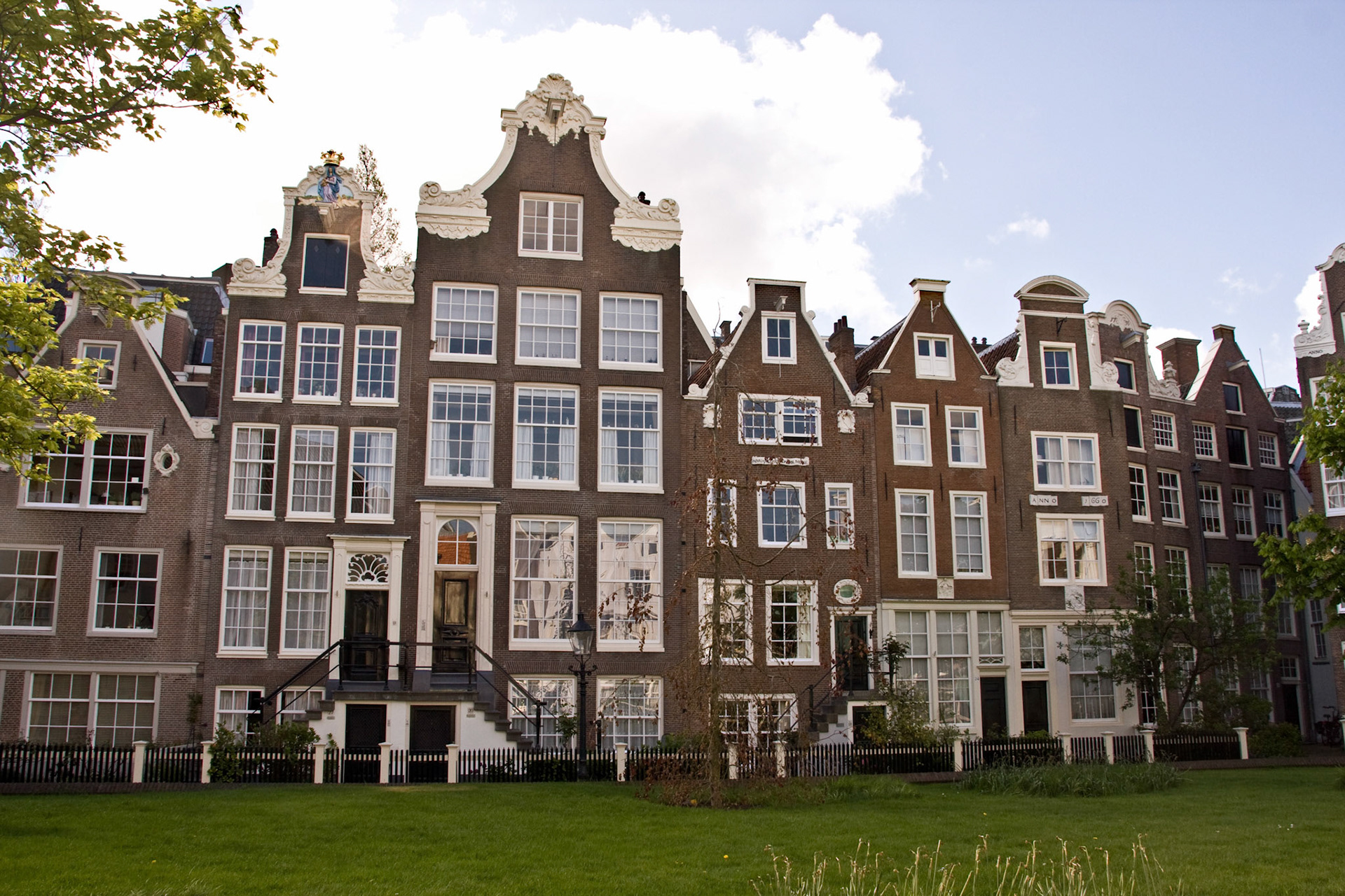 AmsterdamPlease see my other Photographs at: http://www.jamespdeans.co.uk/