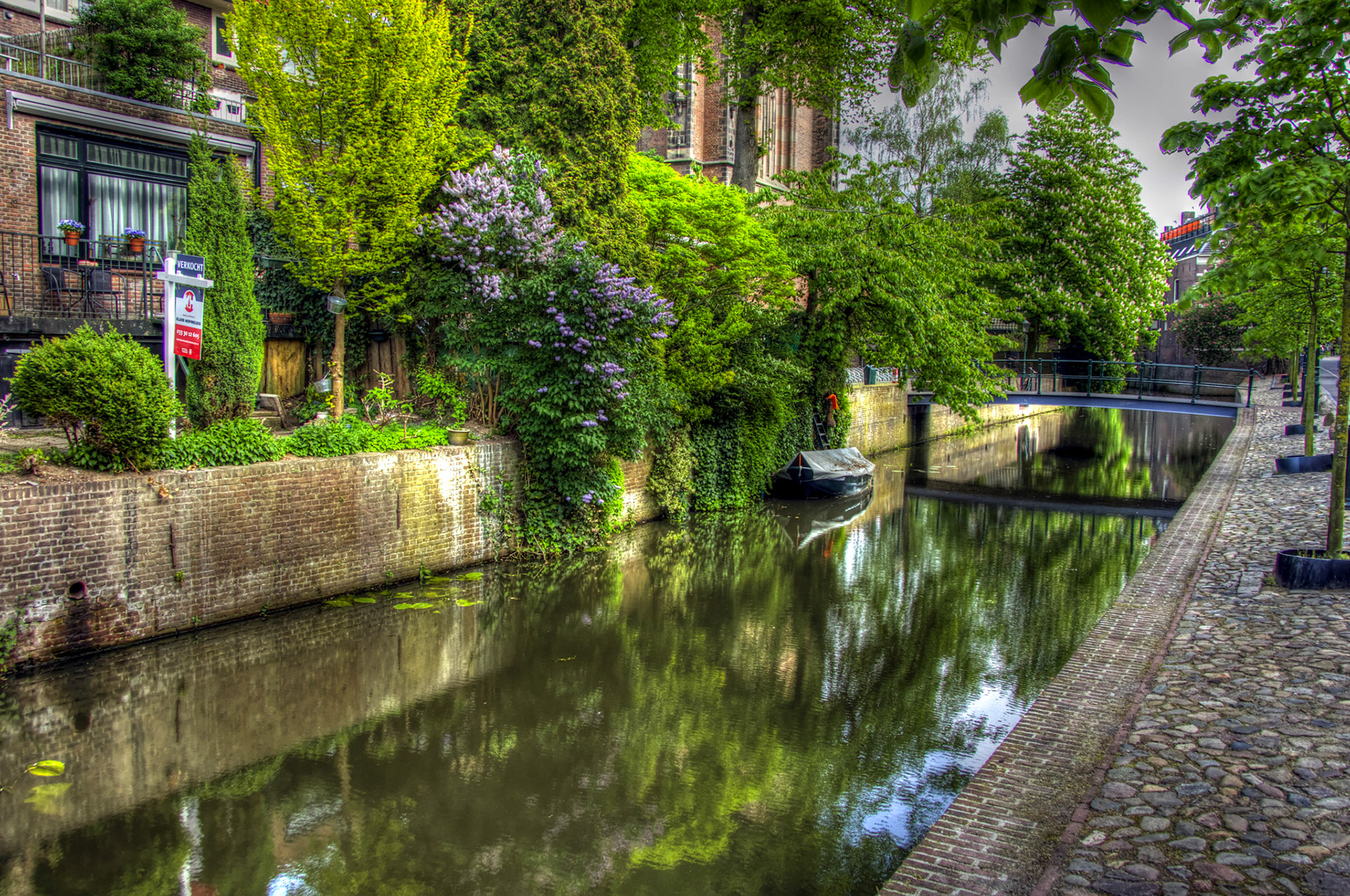 AmersfoortPlease see my other Photographs at: http://www.jamespdeans.co.uk/