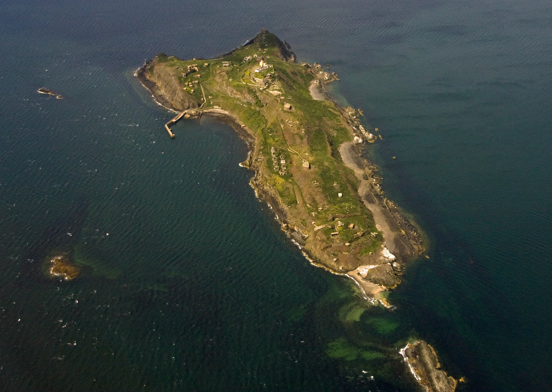 InchkeithPlease see my other Photographs at: http://www.jamespdeans.co.uk/