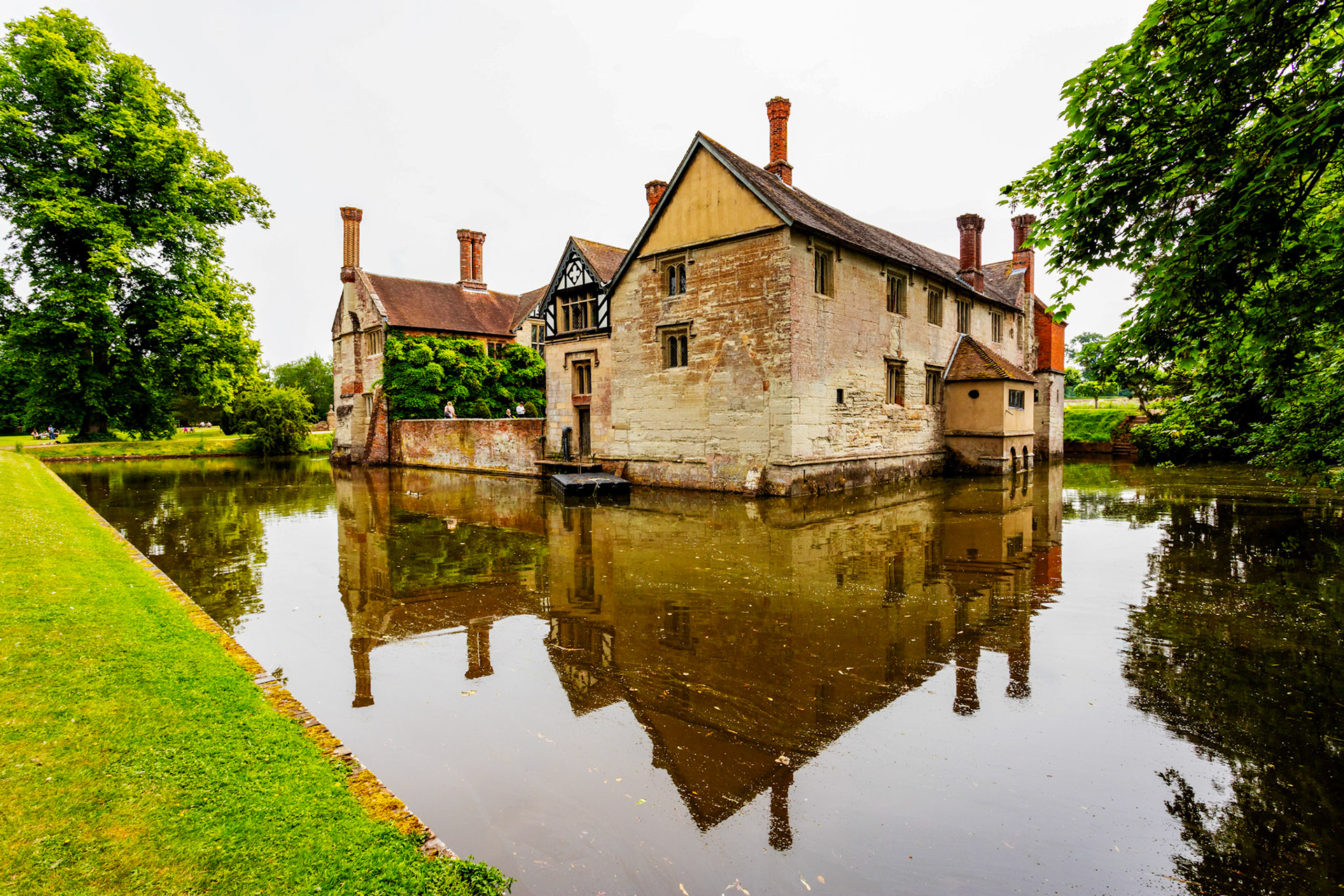 Baddesley Clinton 18 June 2023
