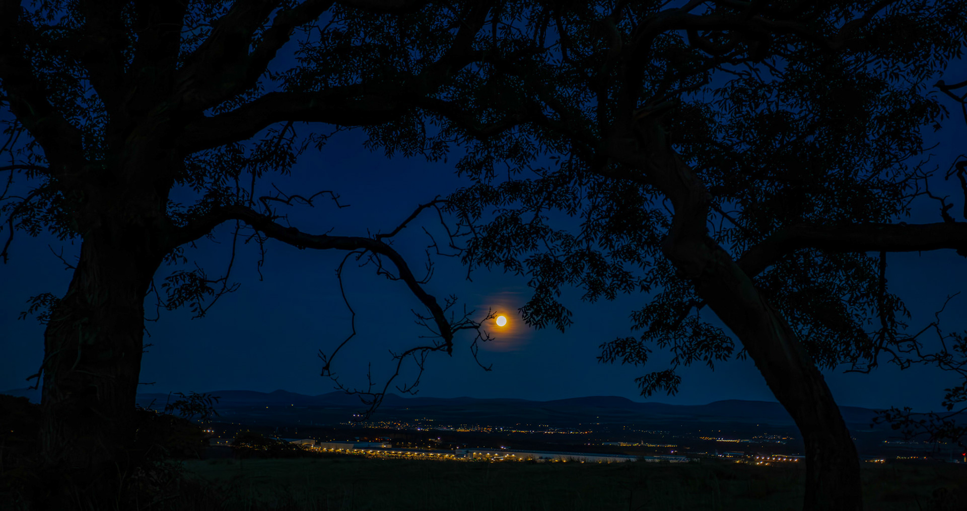 Sunset Bathgate Hills 16 Sept 2024