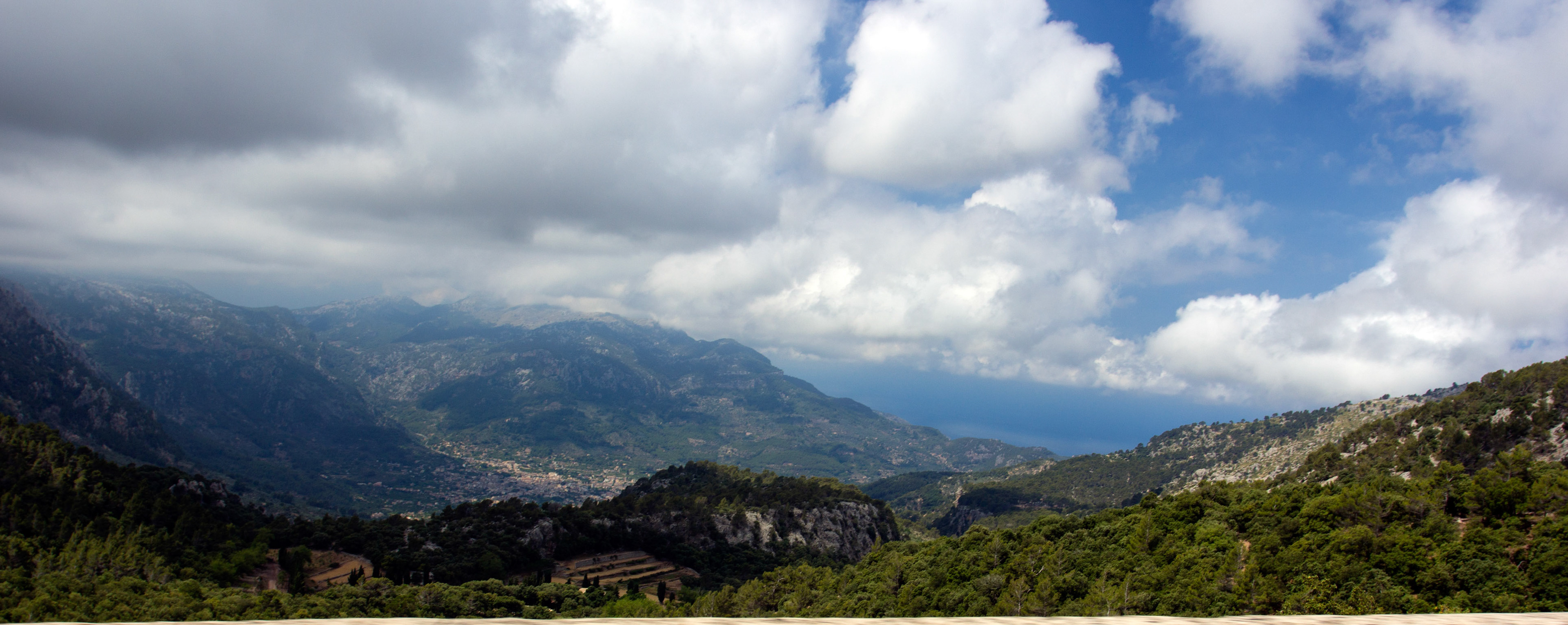 SollerPlease see my other Photographs at: http://www.jamespdeans.co.uk/