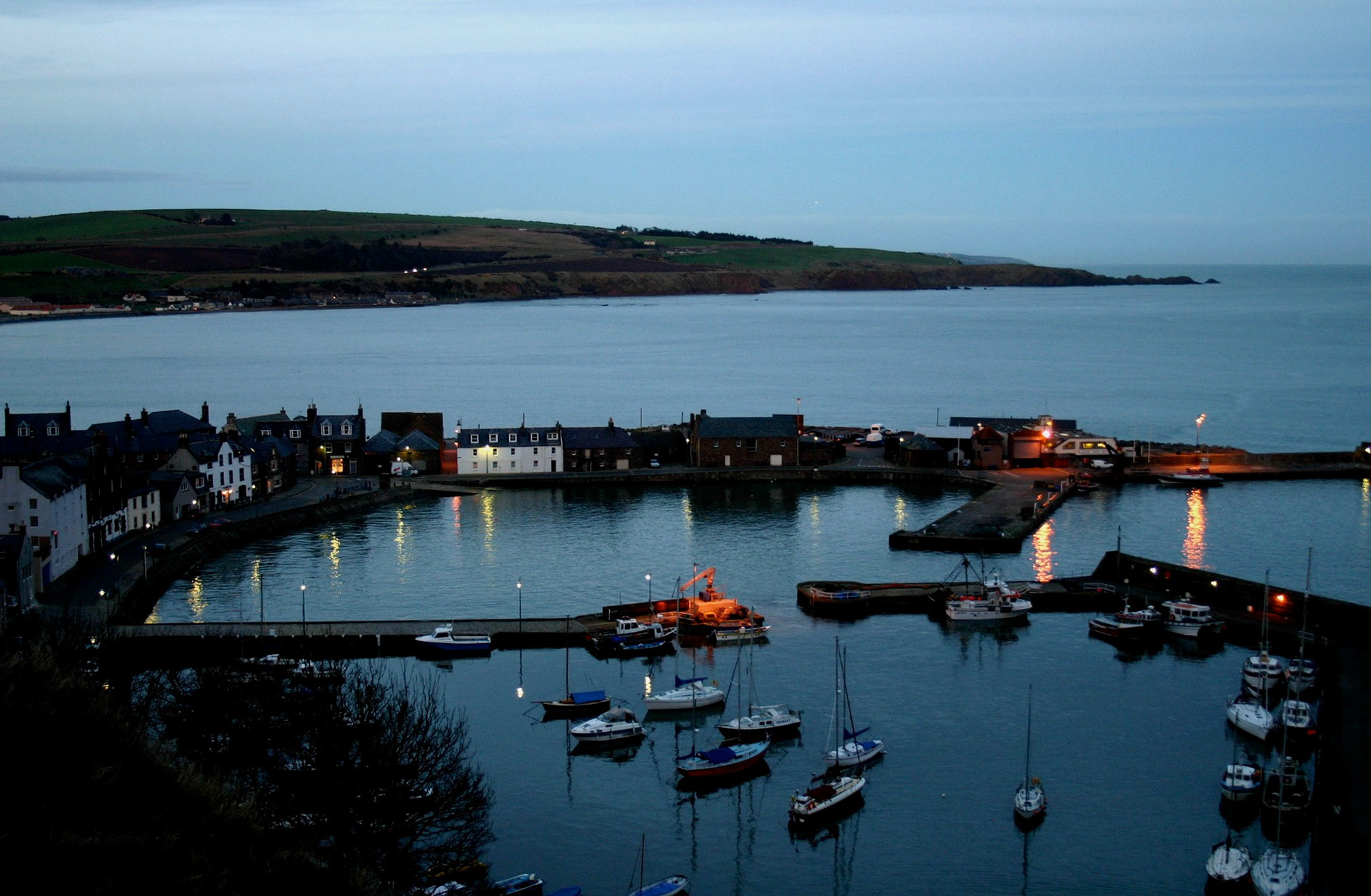 StonehavenPlease see my other Photographs at: http://www.jamespdeans.co.uk/