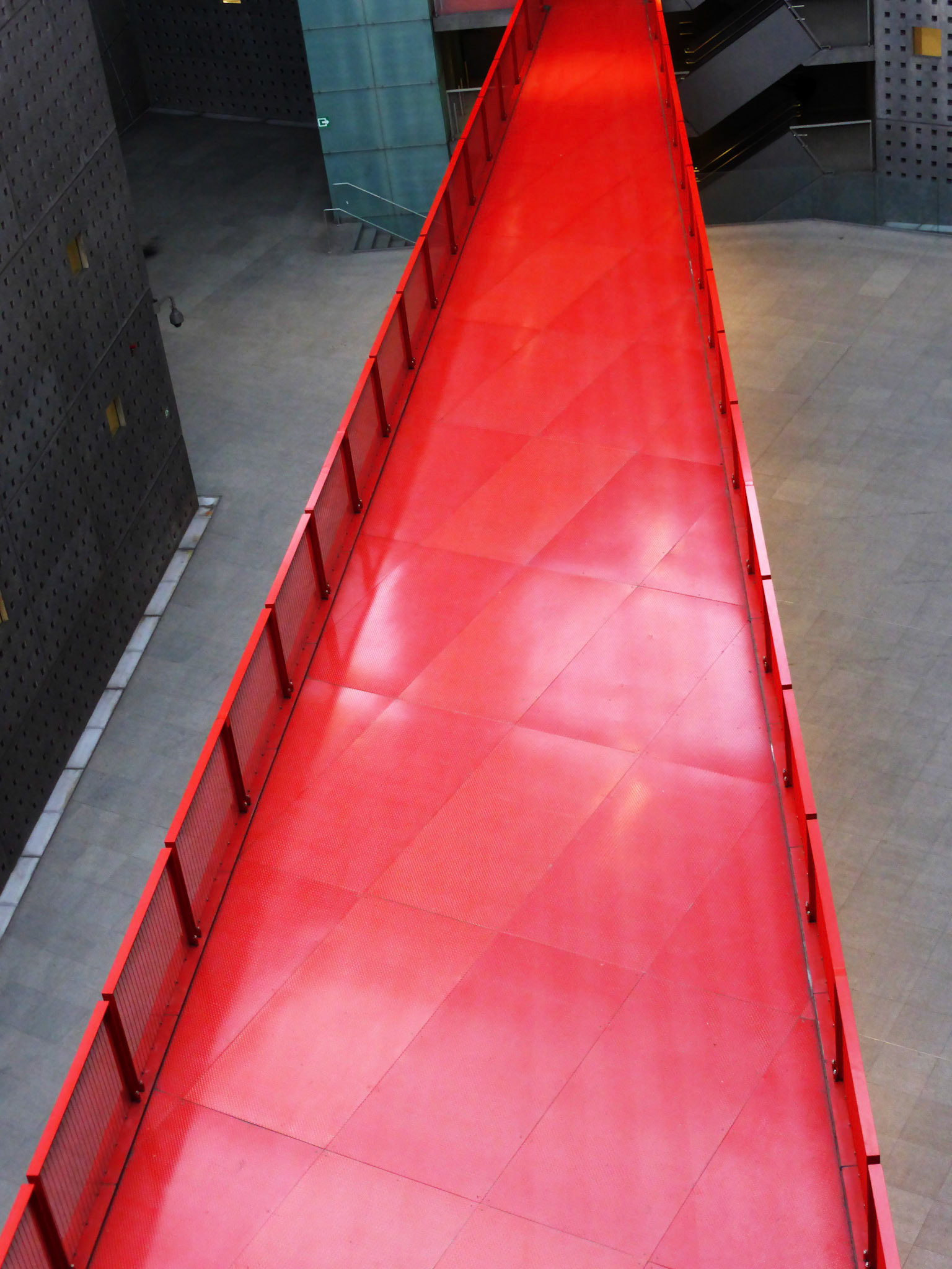 AntwerpPlease see my other Photographs at: http://www.jamespdeans.co.uk/